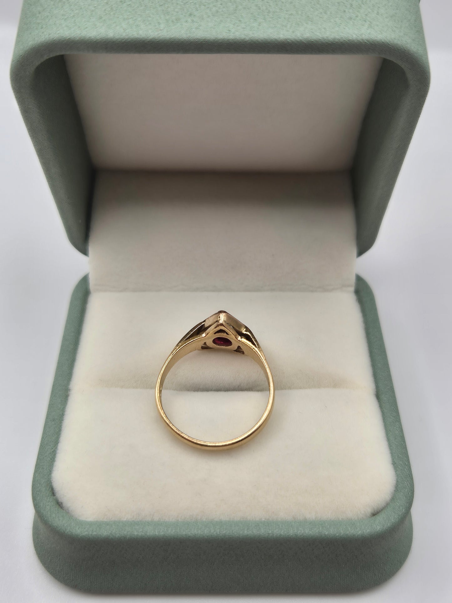 Vintage 9ct gold ruby and diamond ring