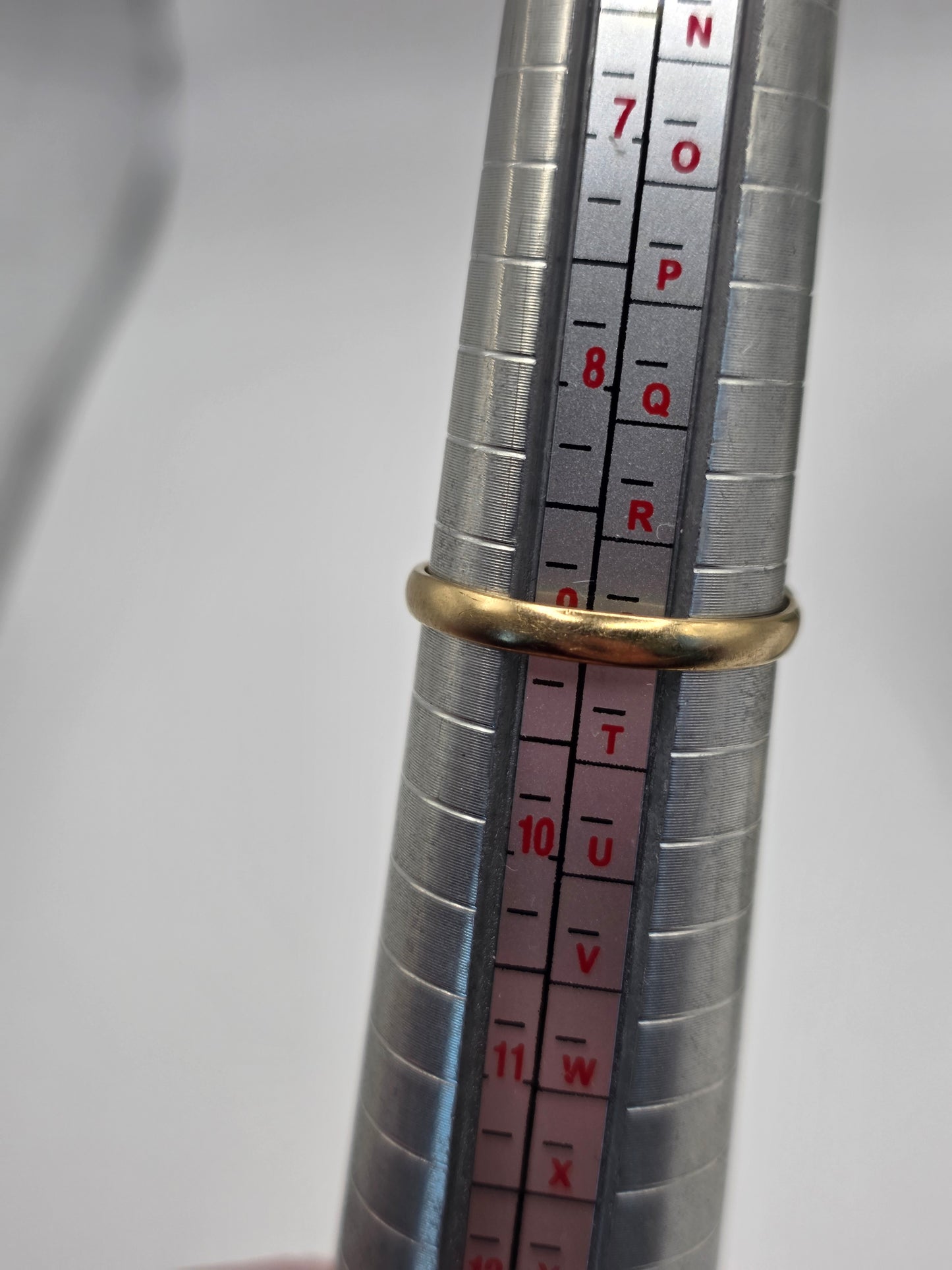 9ct two tone gold cz torque ring