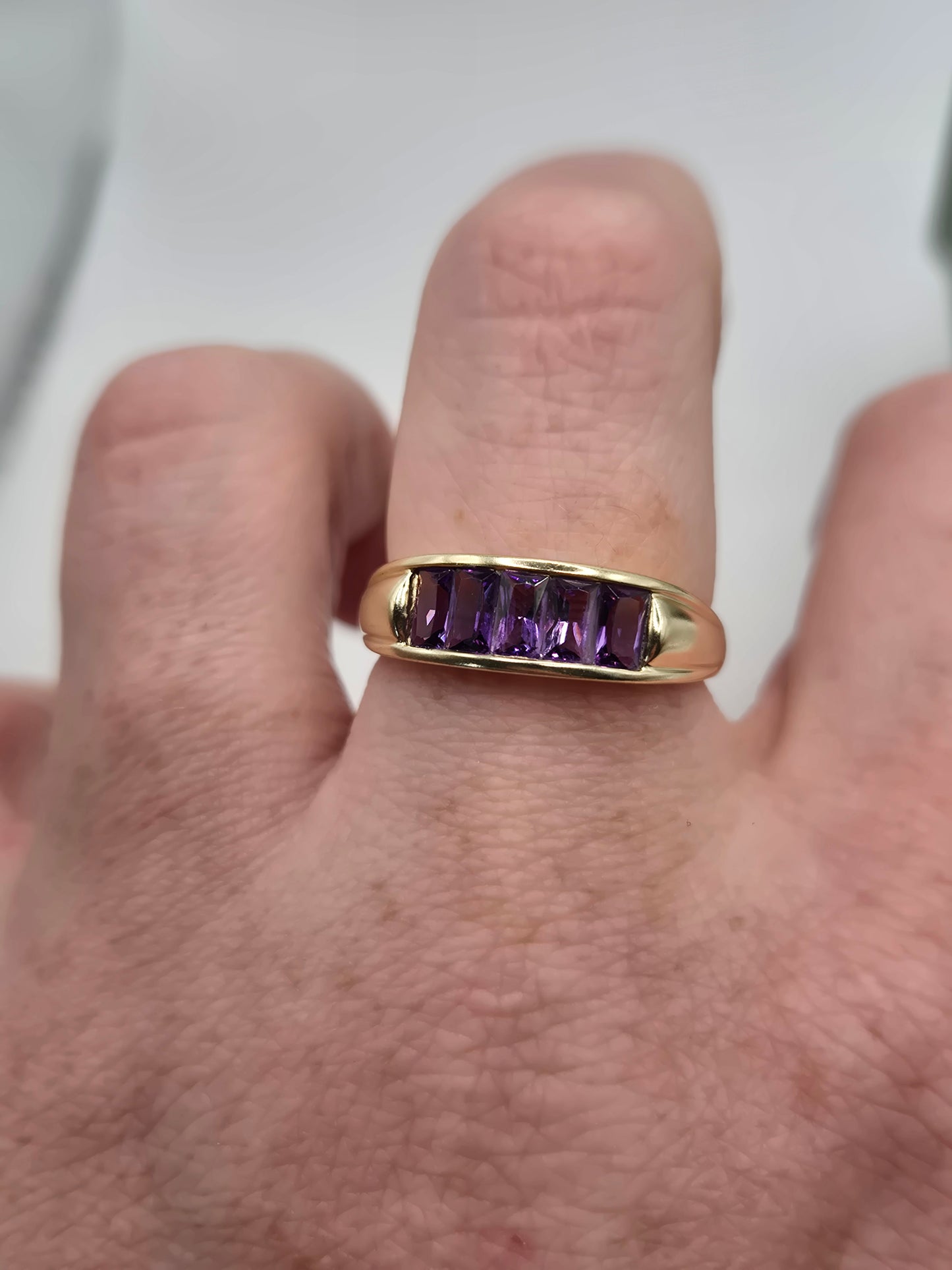 9ct gold amethyst ring
