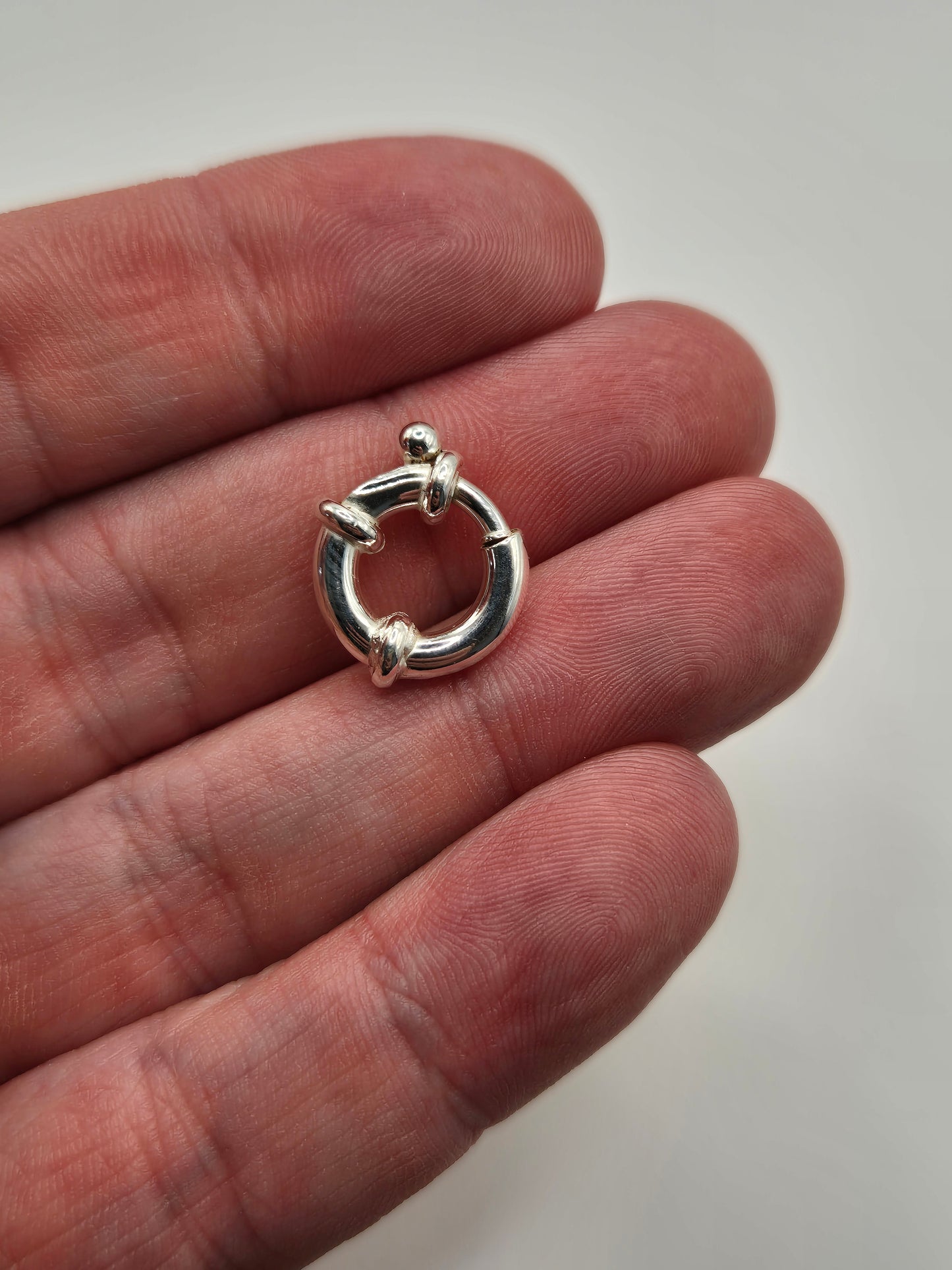 Silver bolt clasp (B)
