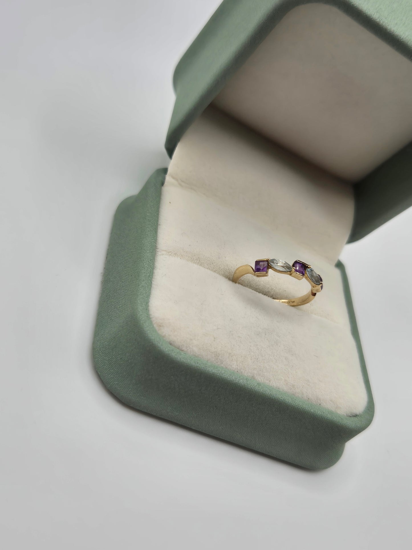 9ct gold amethyst and topaz ring