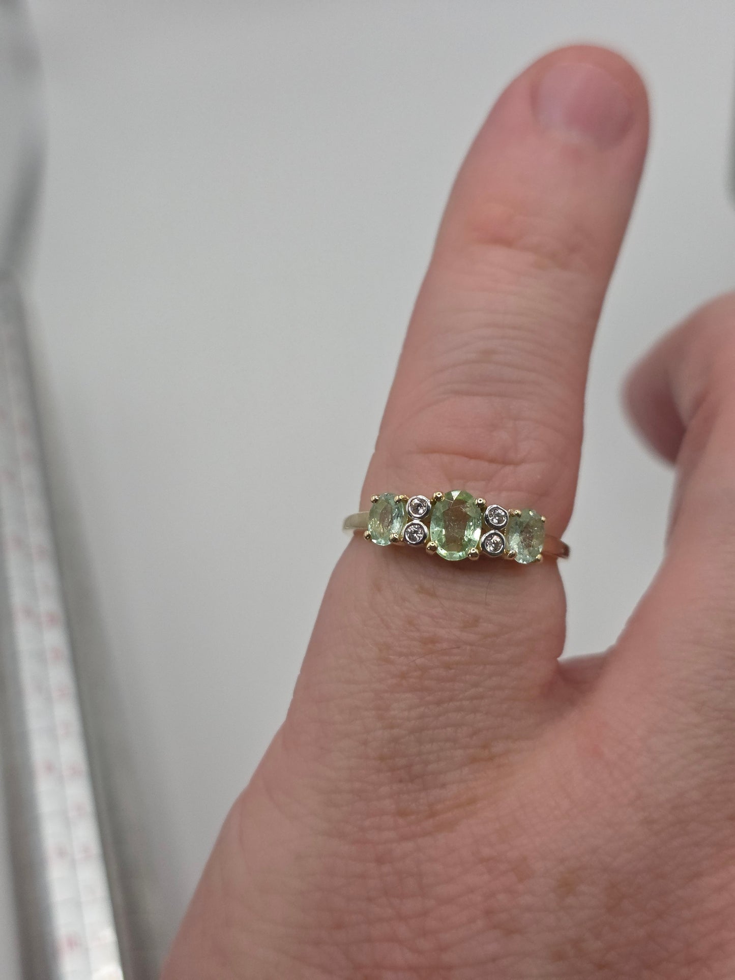 9ct gold green tourmaline and topazring