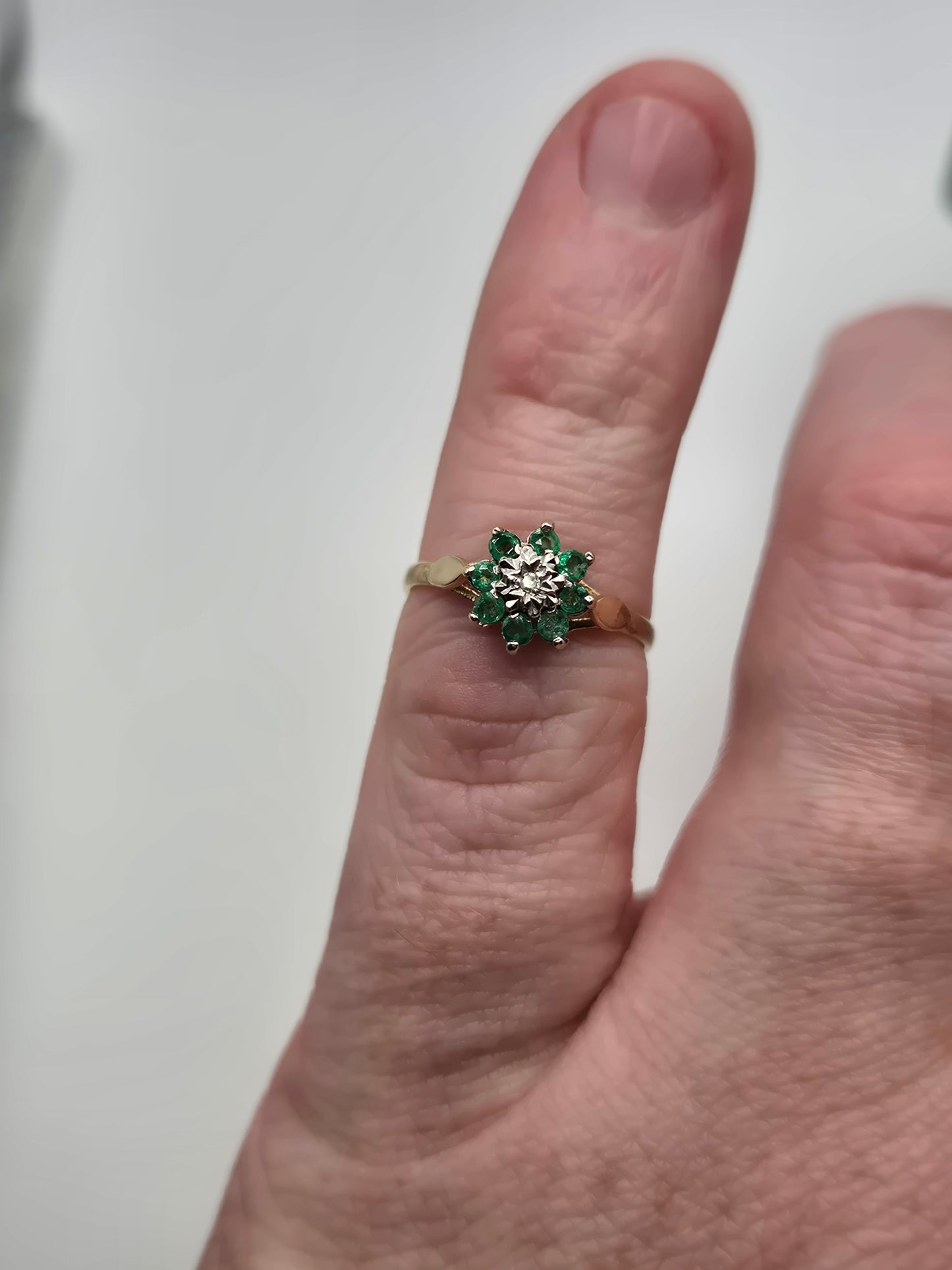 9ct gold emerald and diamond ring