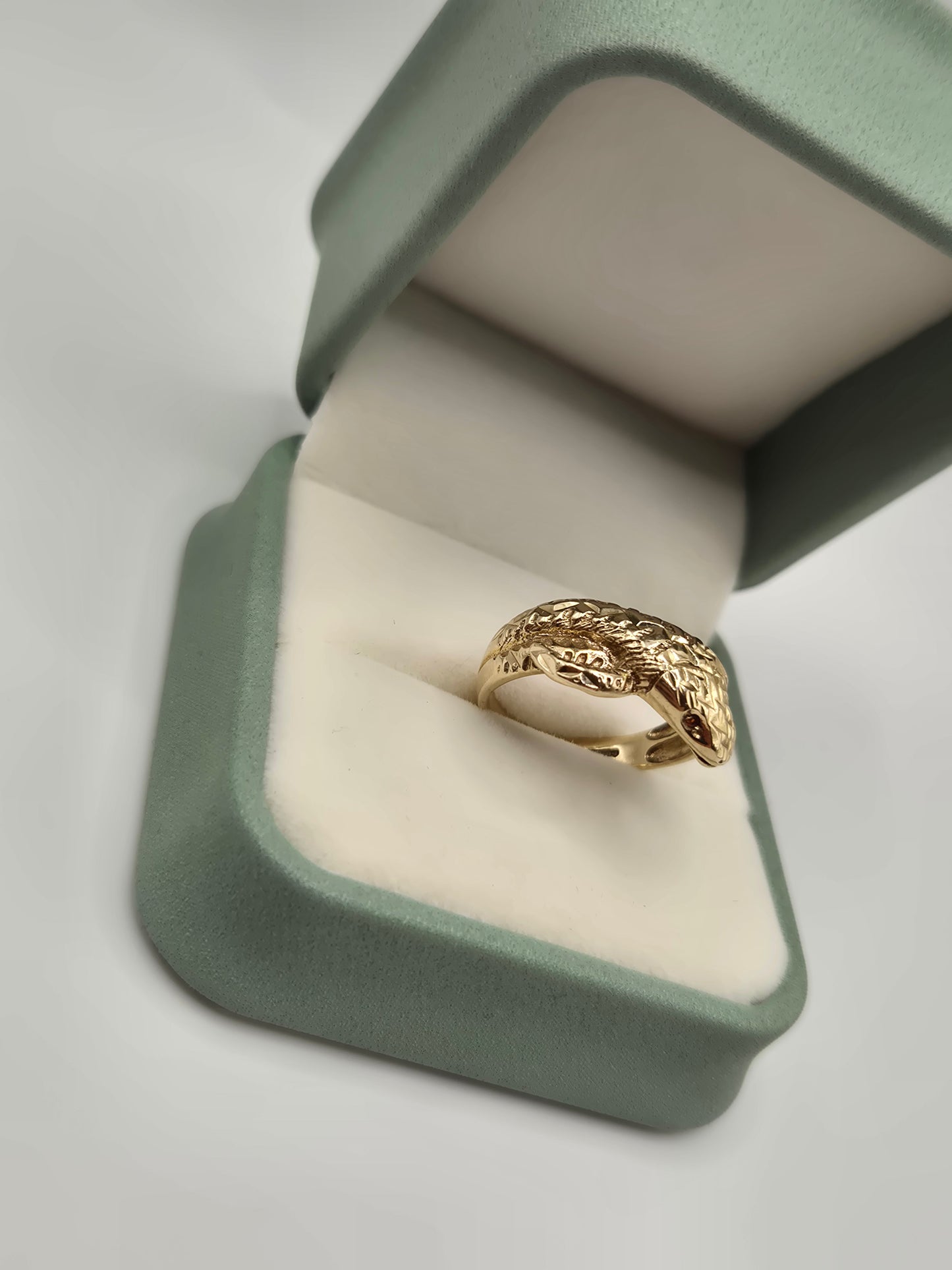 9ct gold ruby snake ring