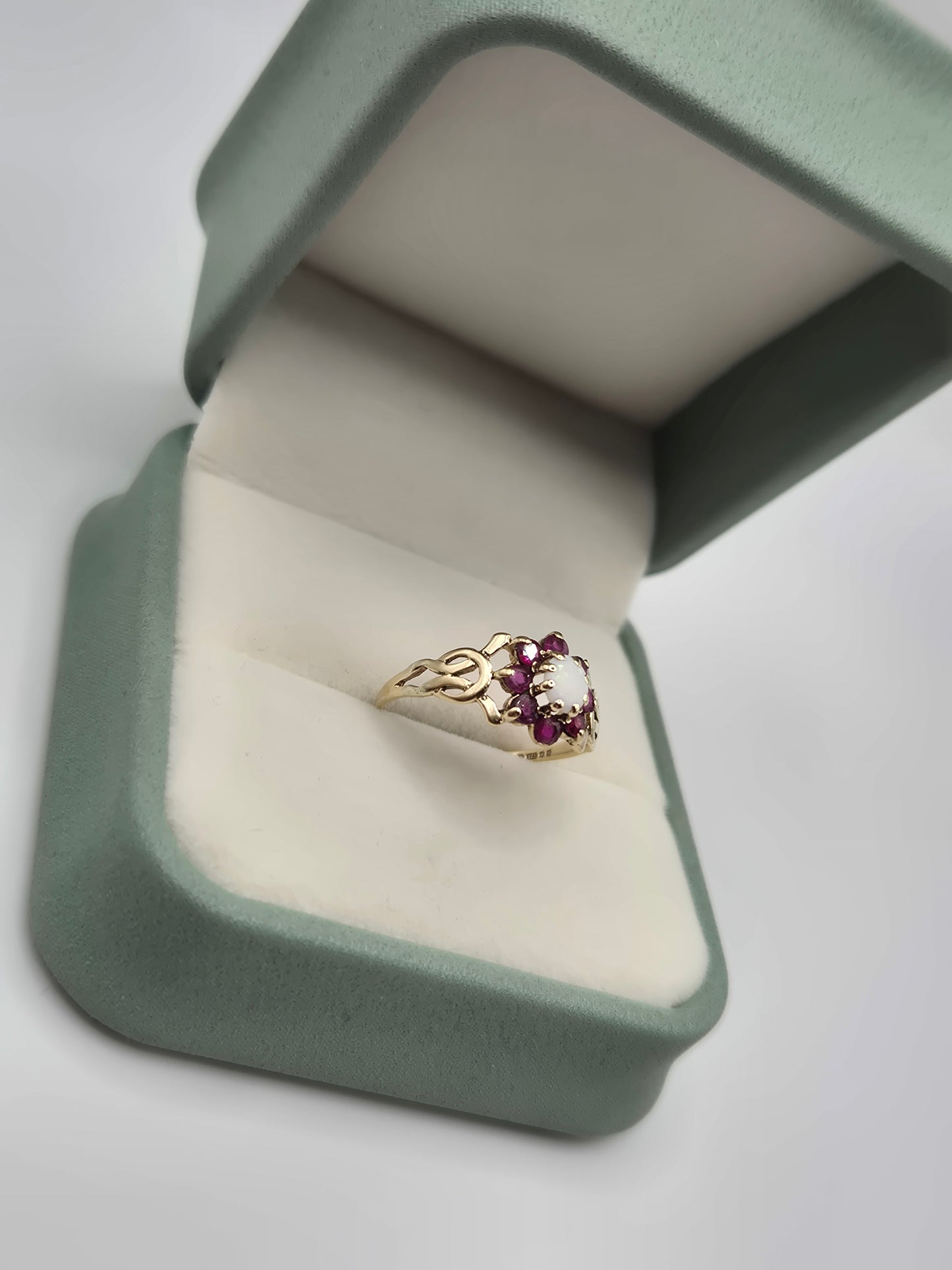 9ct gold opal and ruby ring