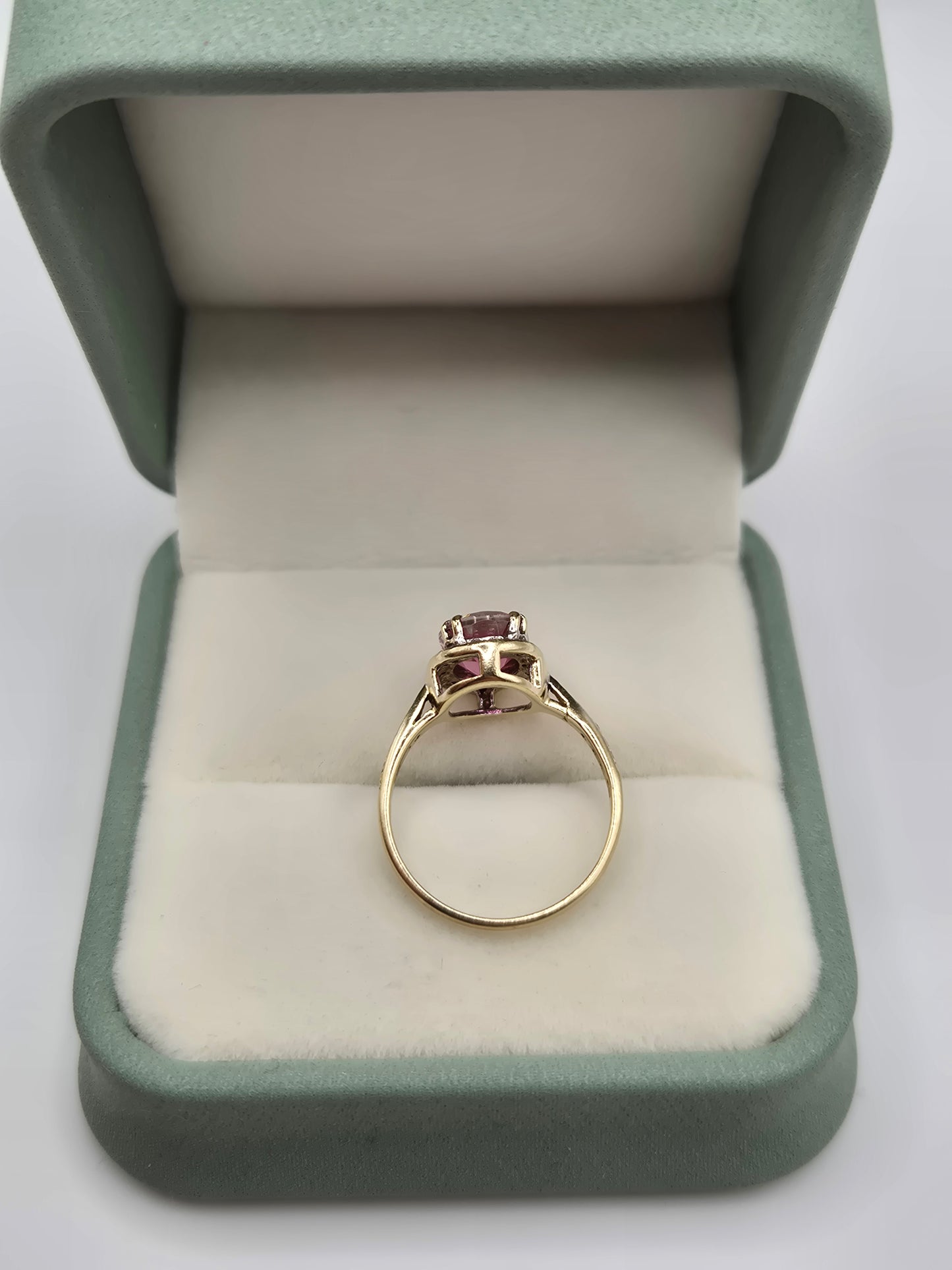 9ct gold tourmaline and diamond ring
