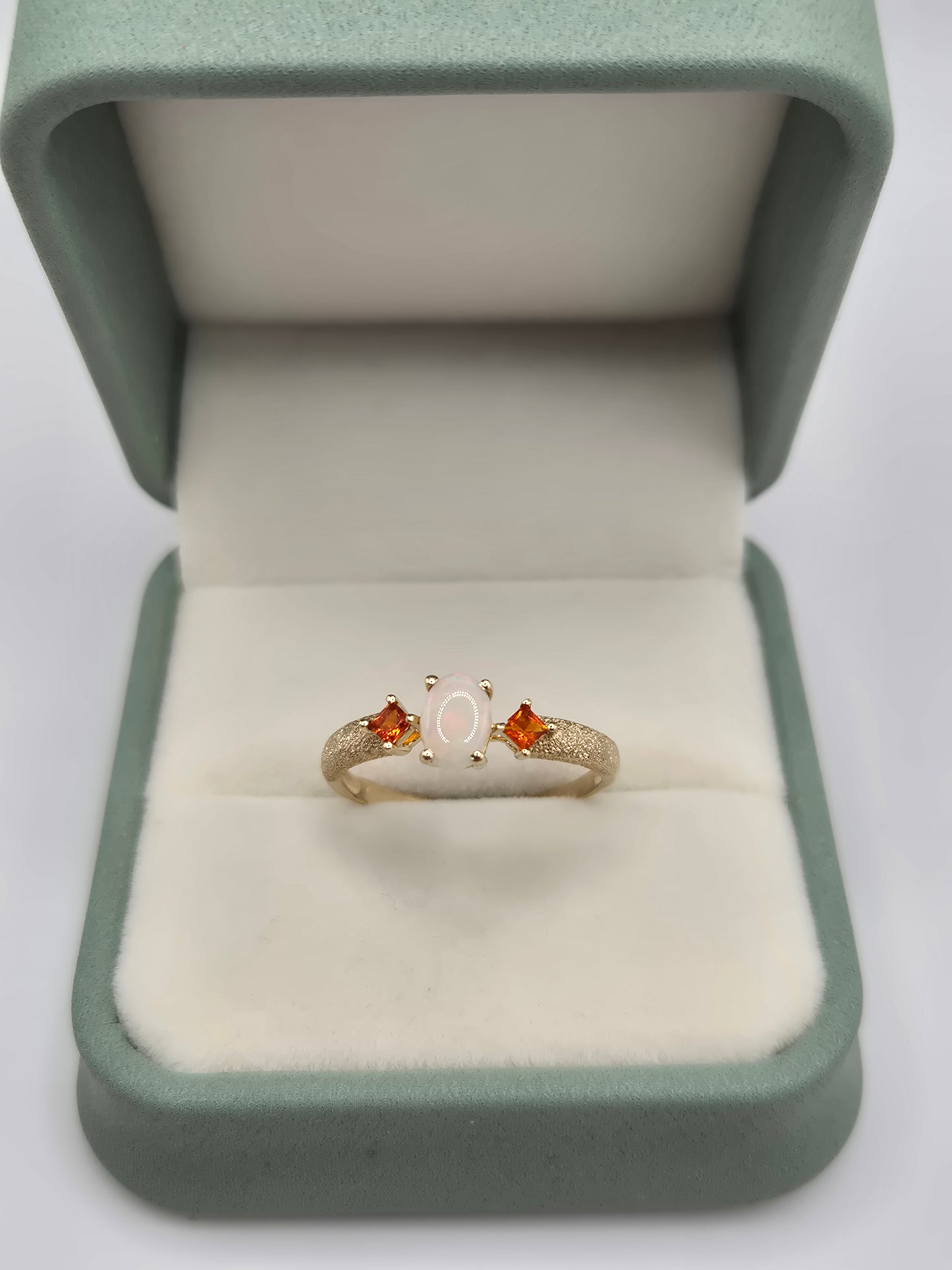 9ct gold opal and citrine ring