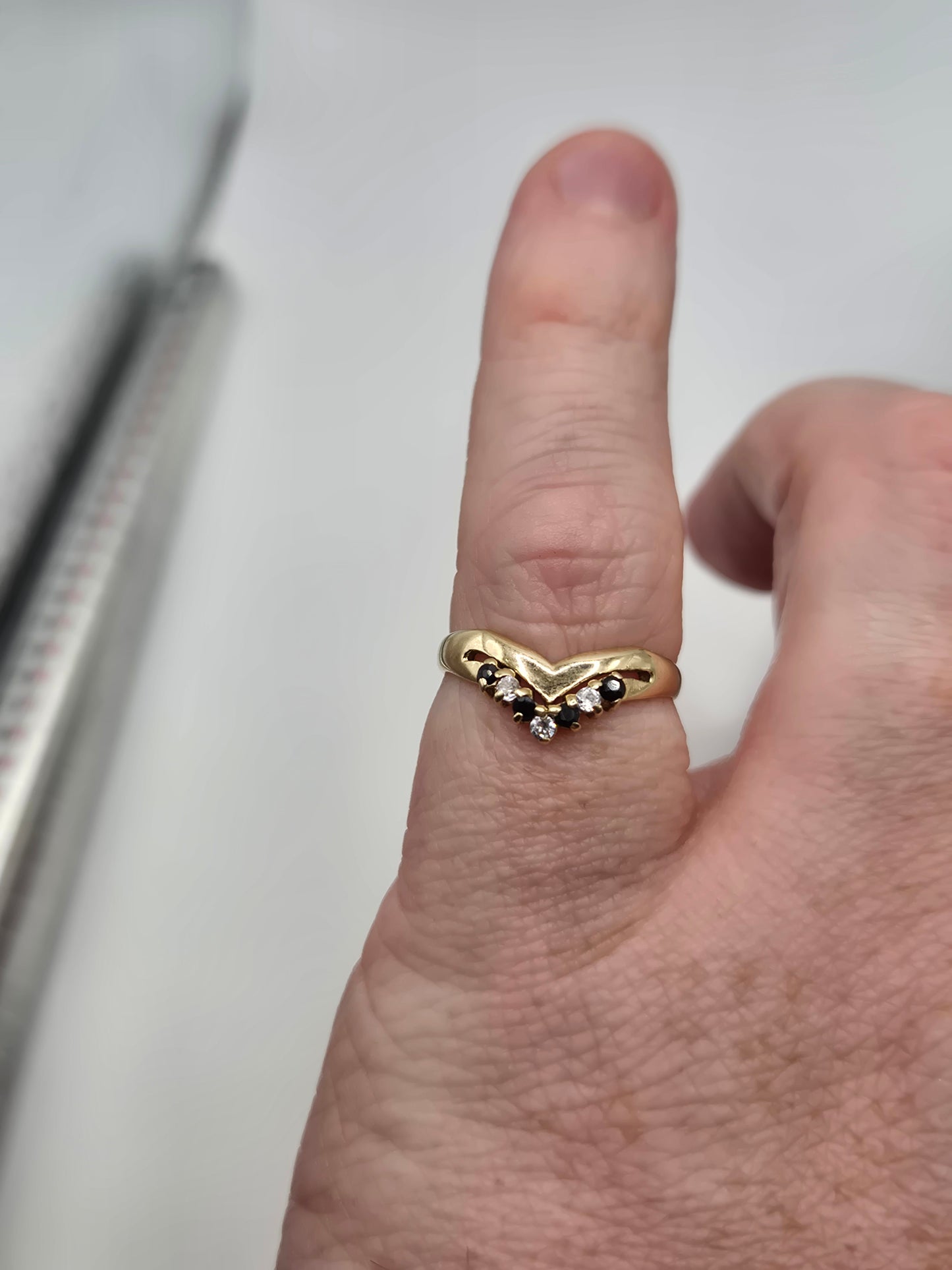 9ct gold sapphire and cz double wishbone ring