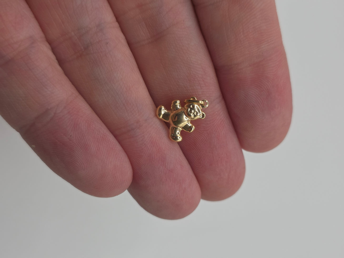 9ct gold bear charm