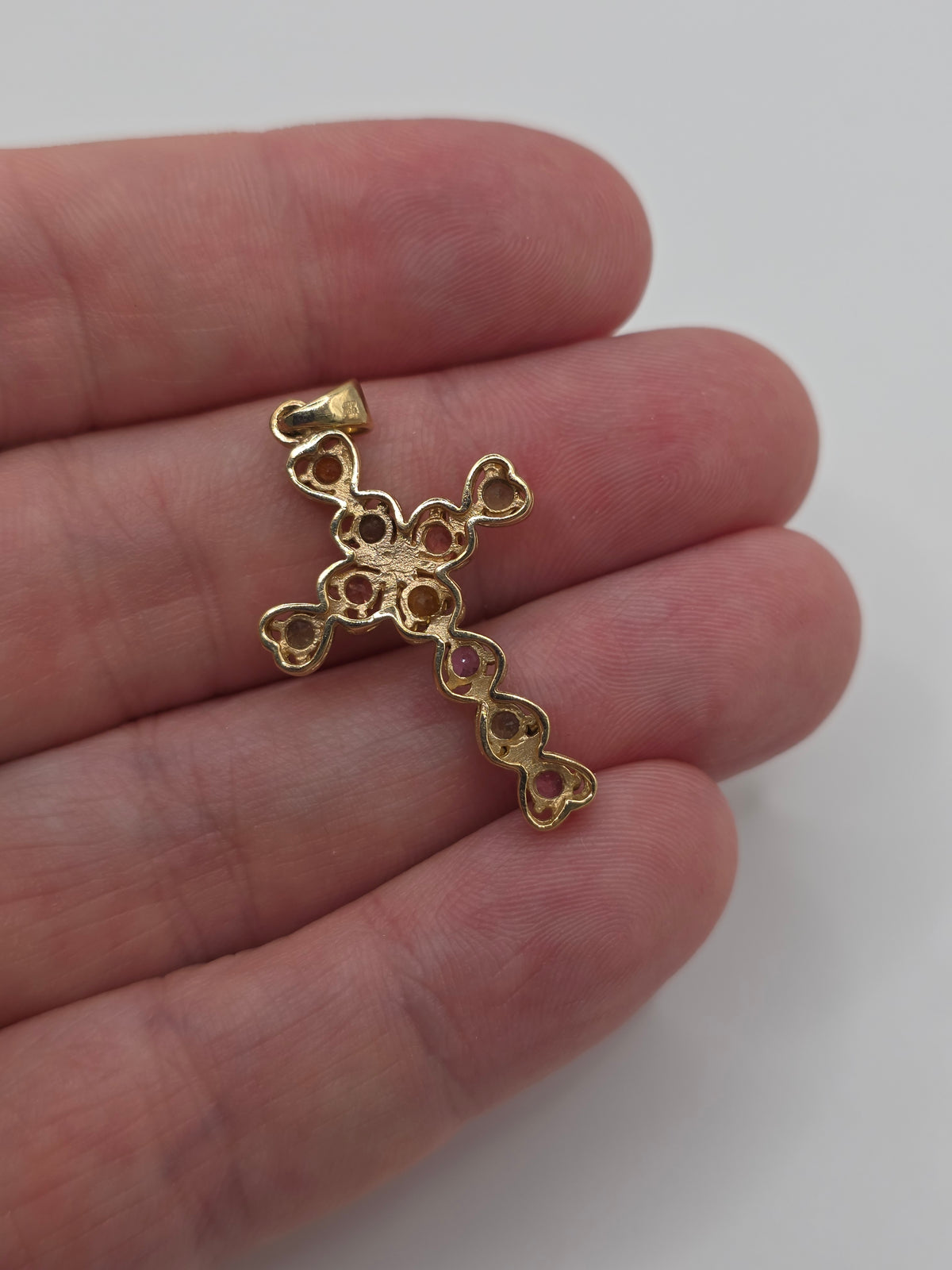 9ct gold sapphire cross pendant