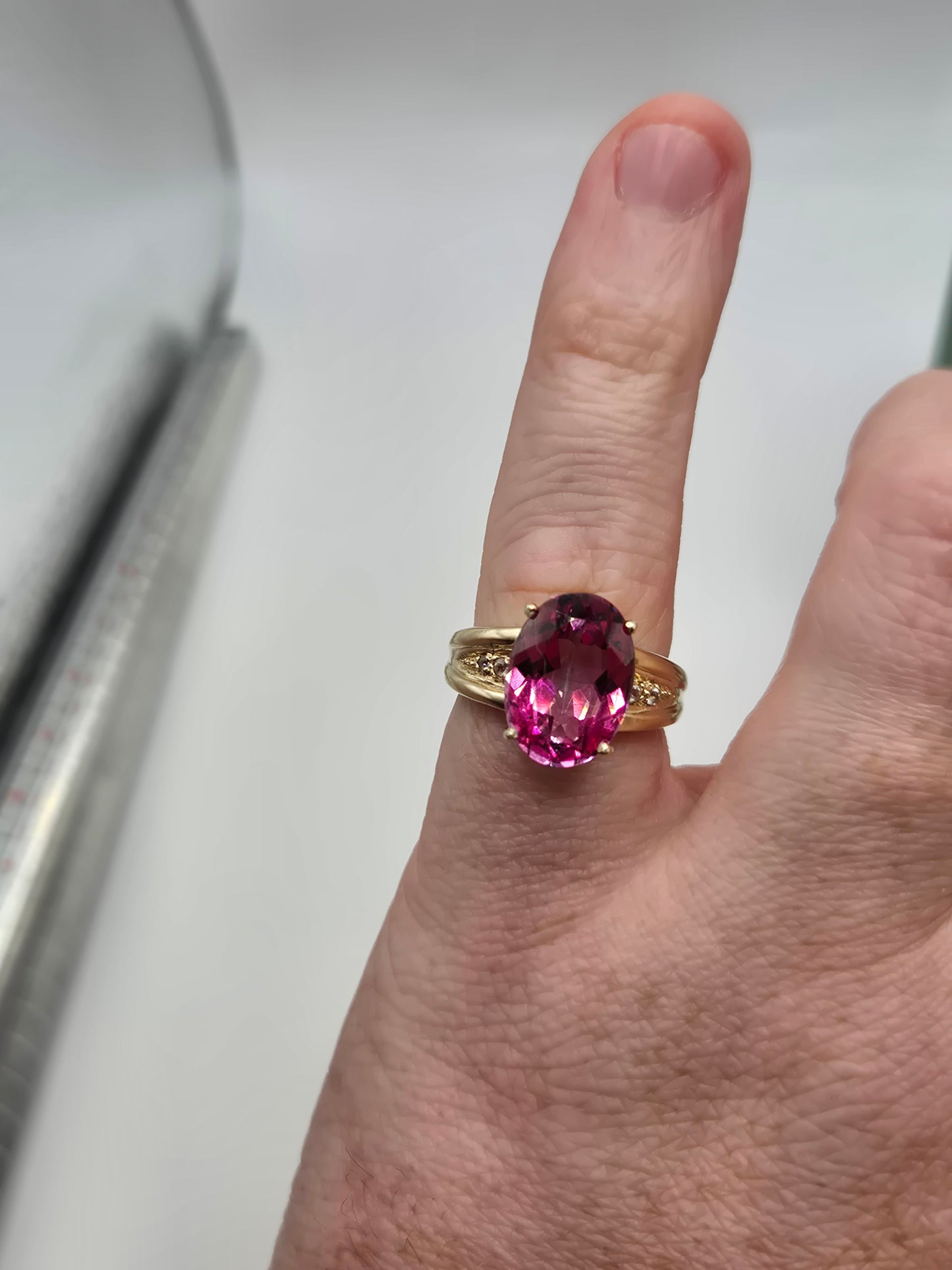 Heavy 9ct gold pink topaz and diamond ring