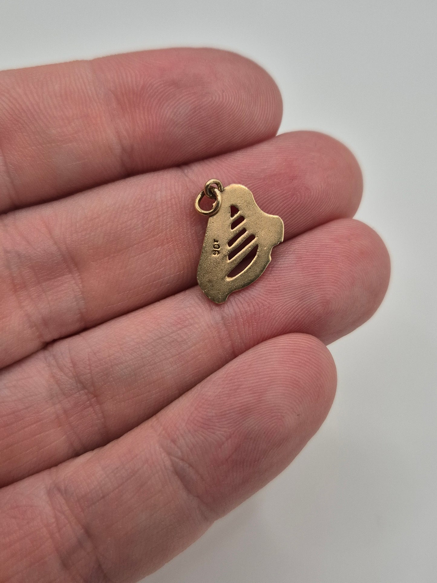 9ct gold harp charm