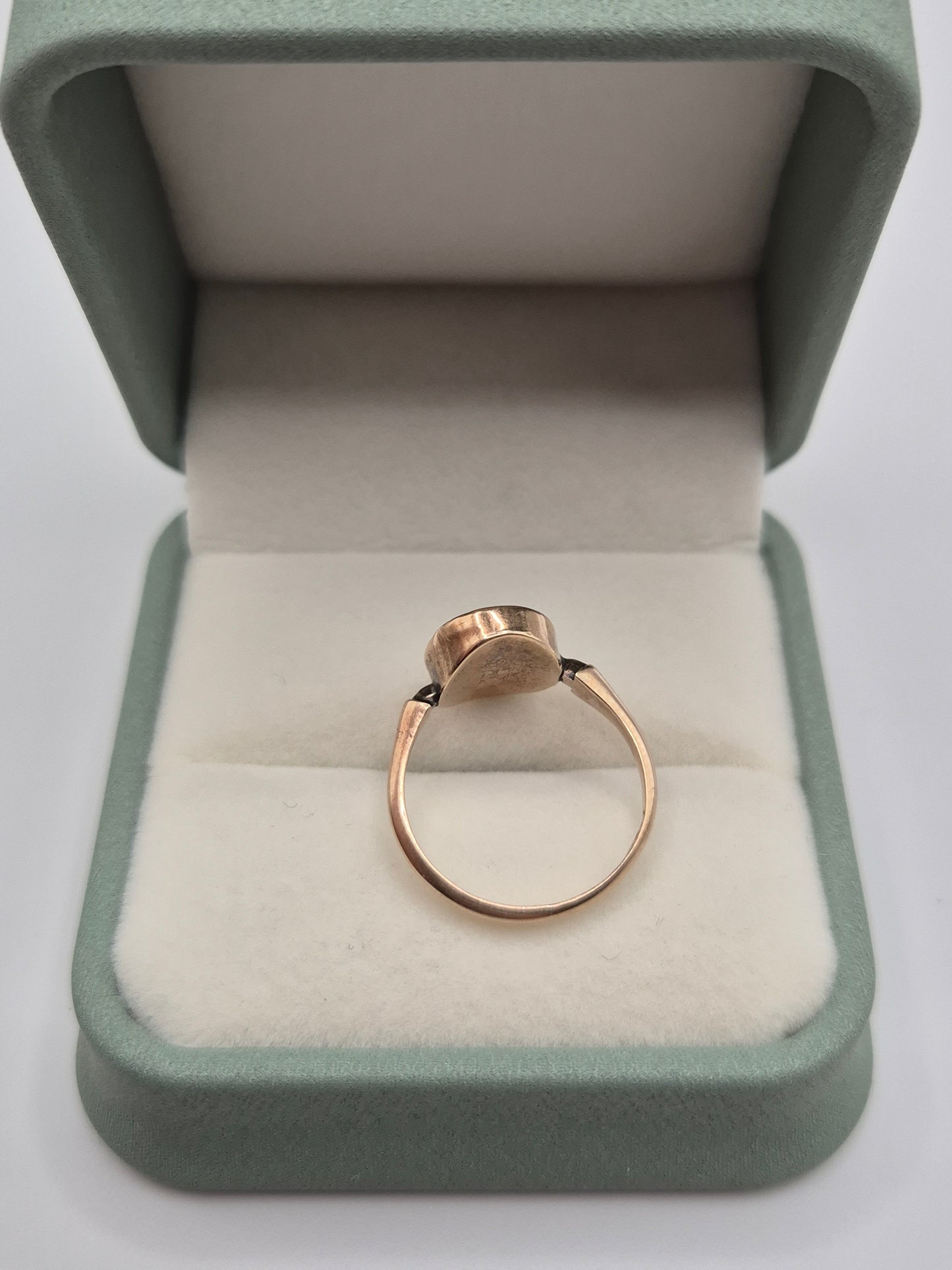 Vintage 9ct gold bloodstone signet ring
