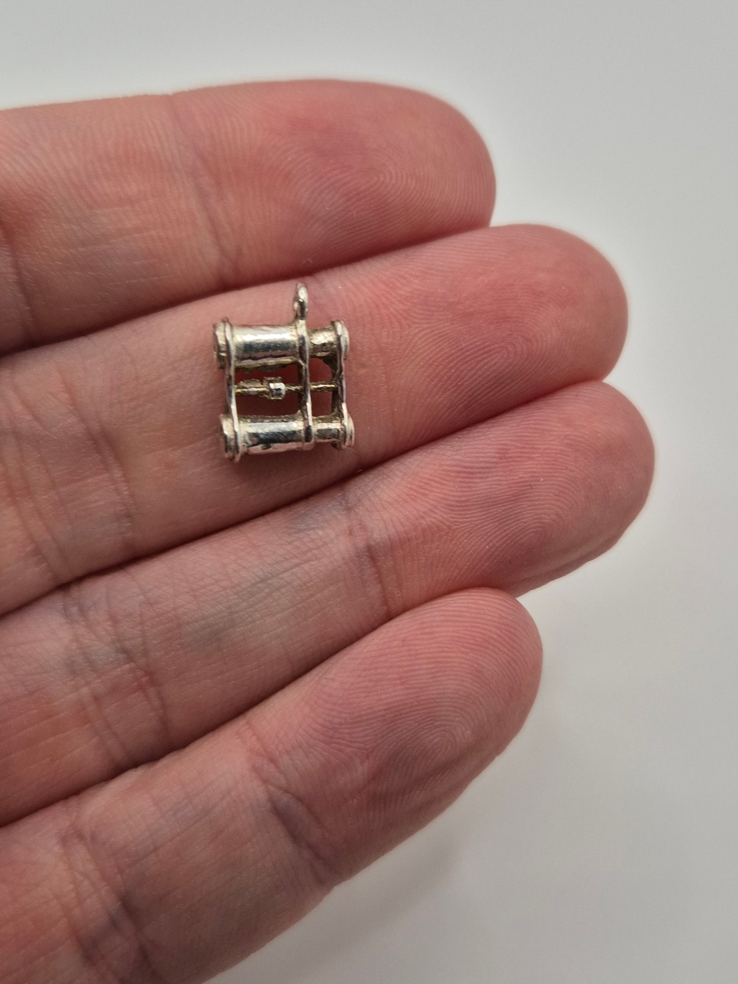 Silver binoculas charm