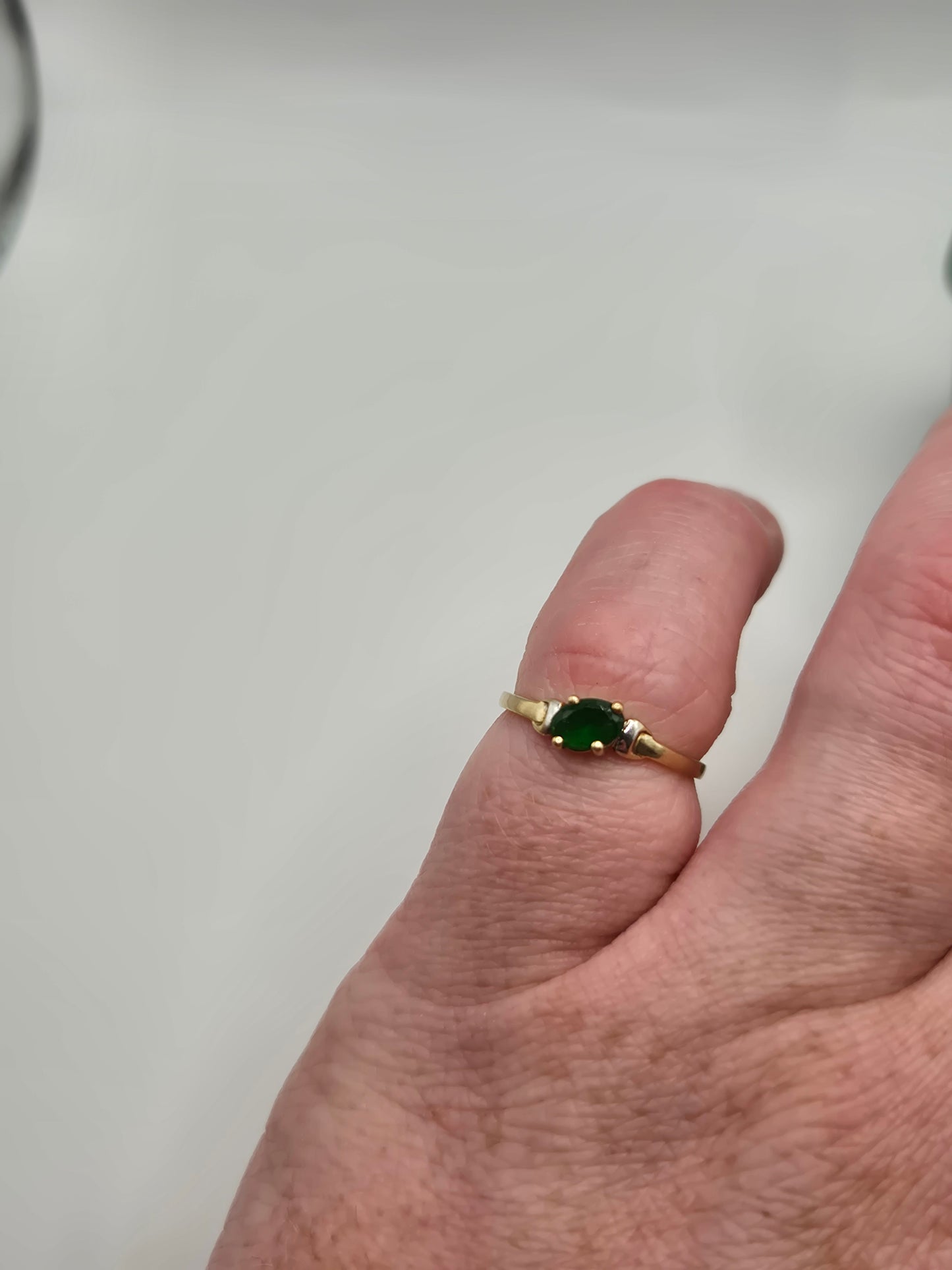 9ct gold diopside ring