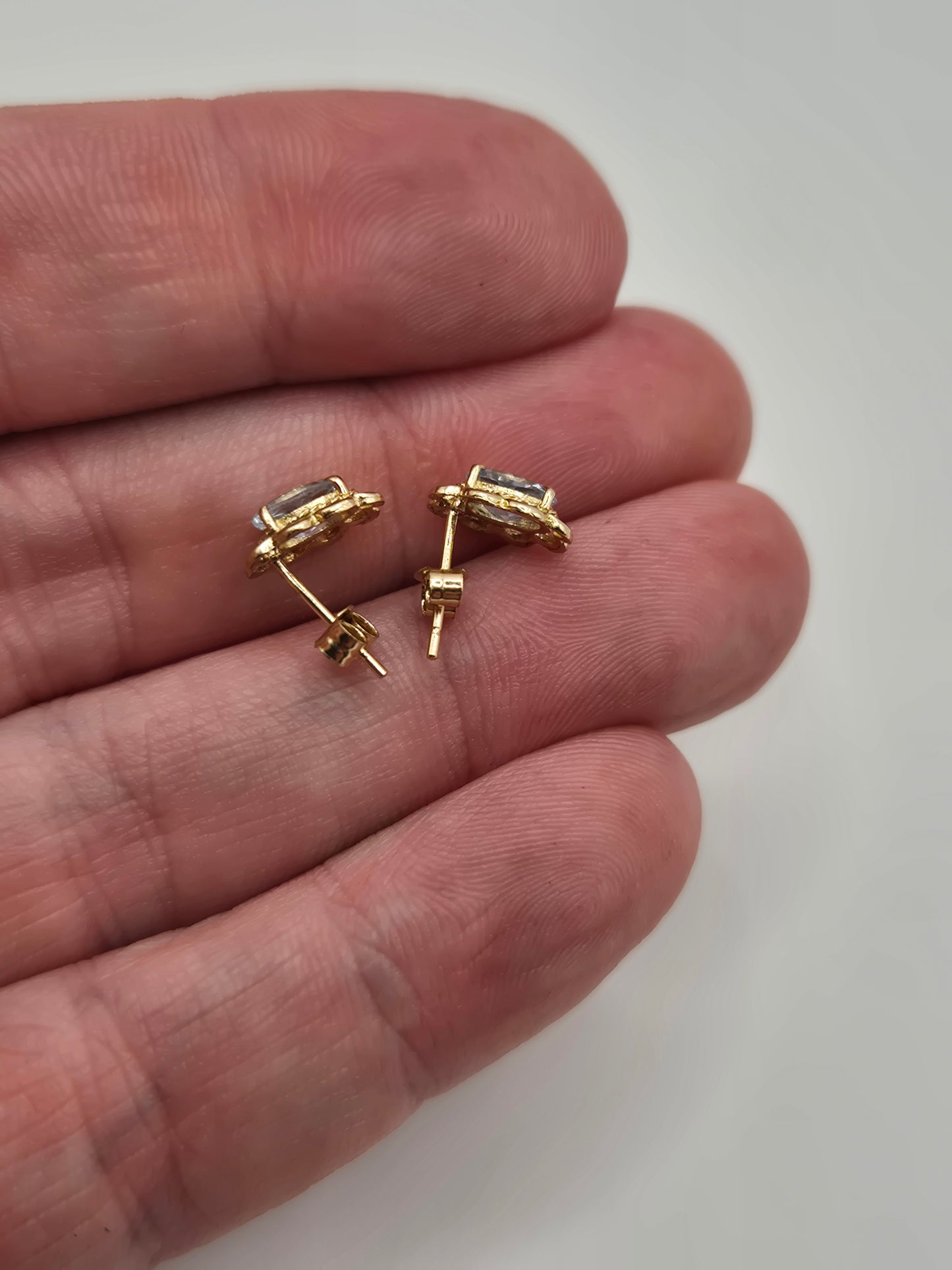 9ct gold topaz earrings