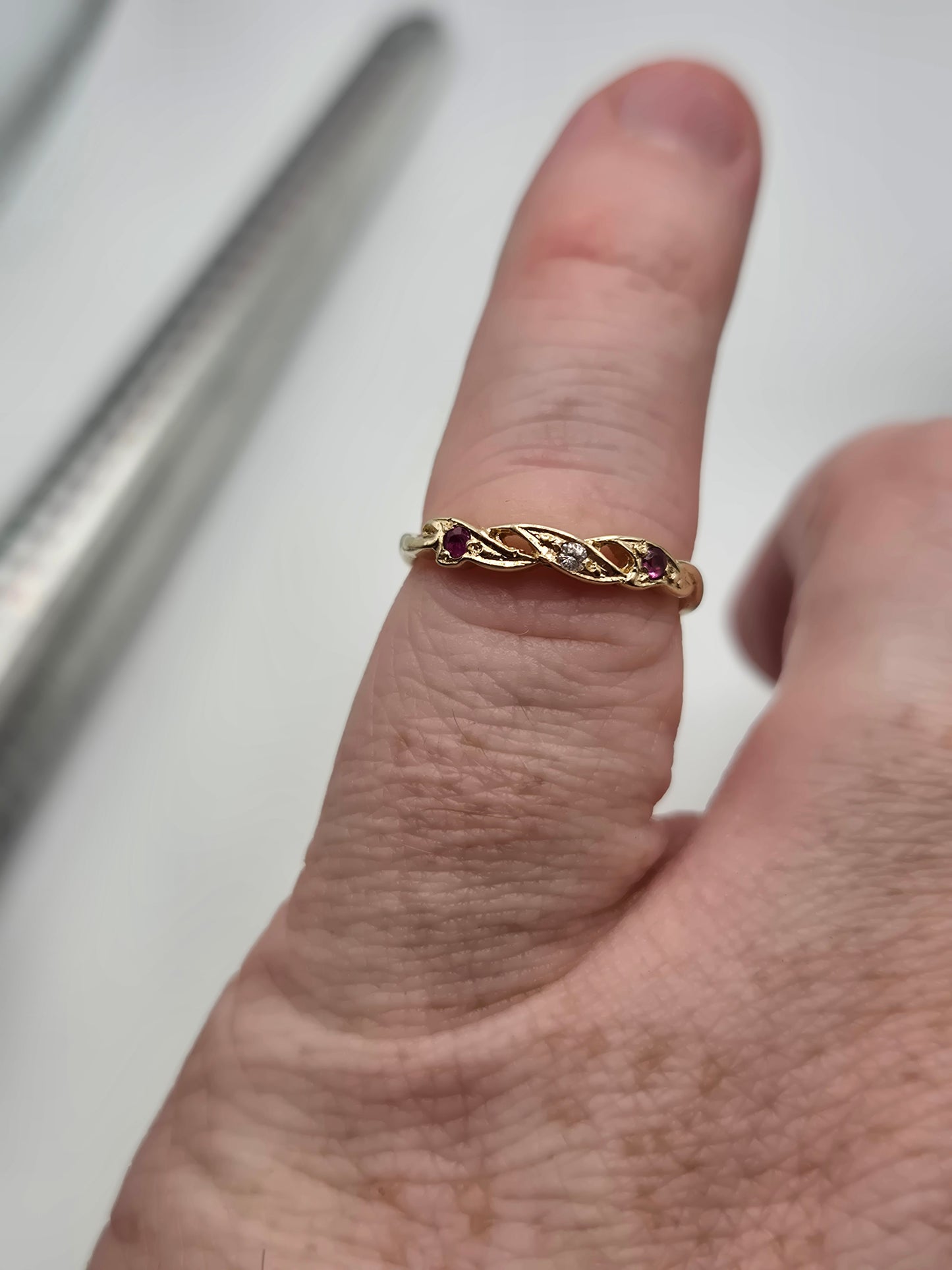 9ct gold ruby and diamond ring