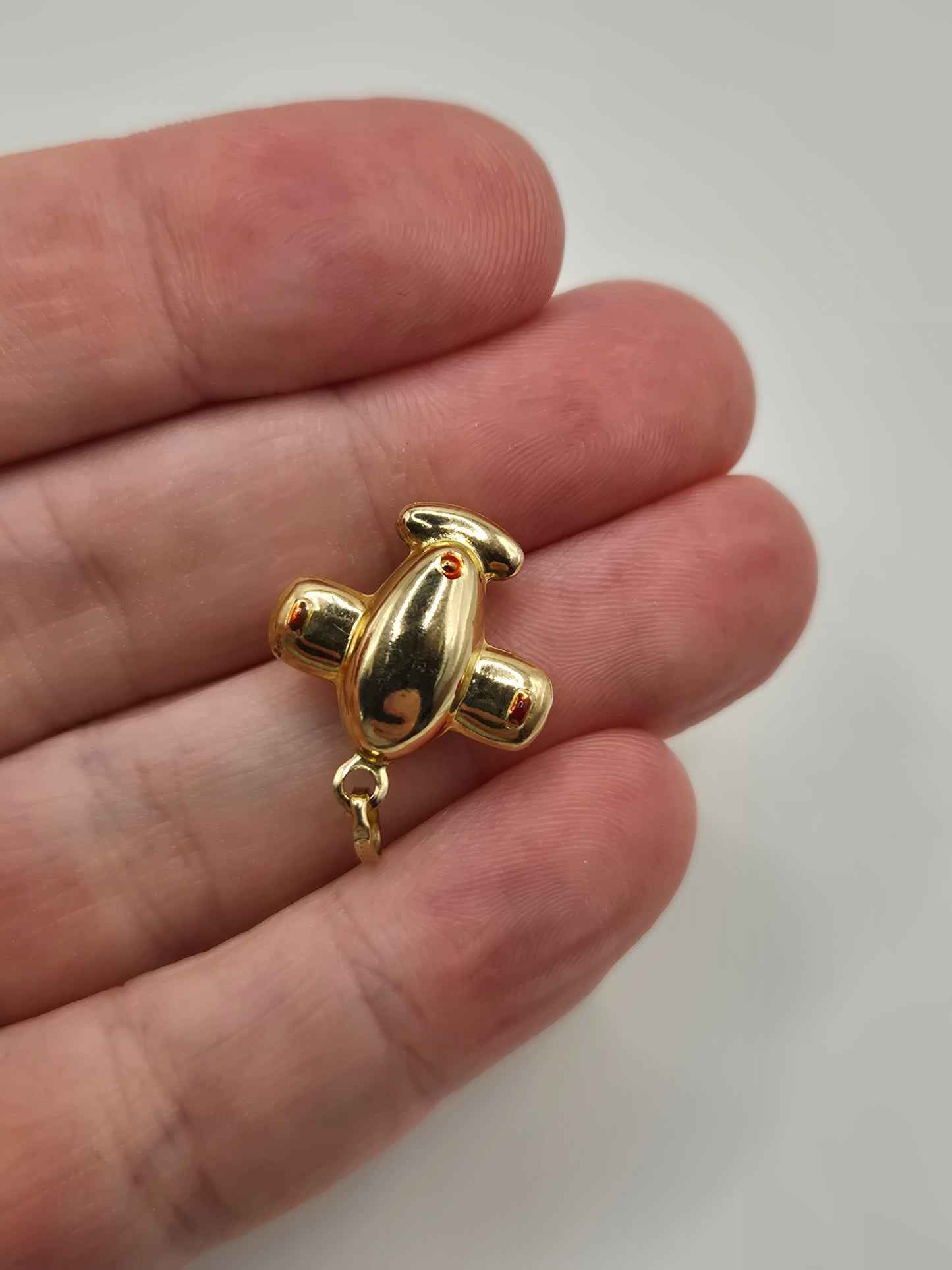 9ct gold enamelled plane charm