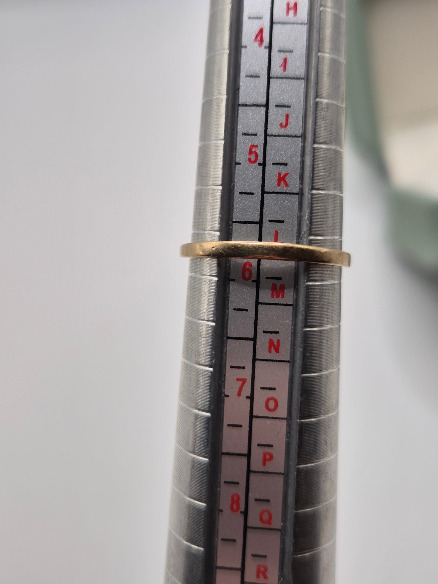 9ct gold cz cluster ring