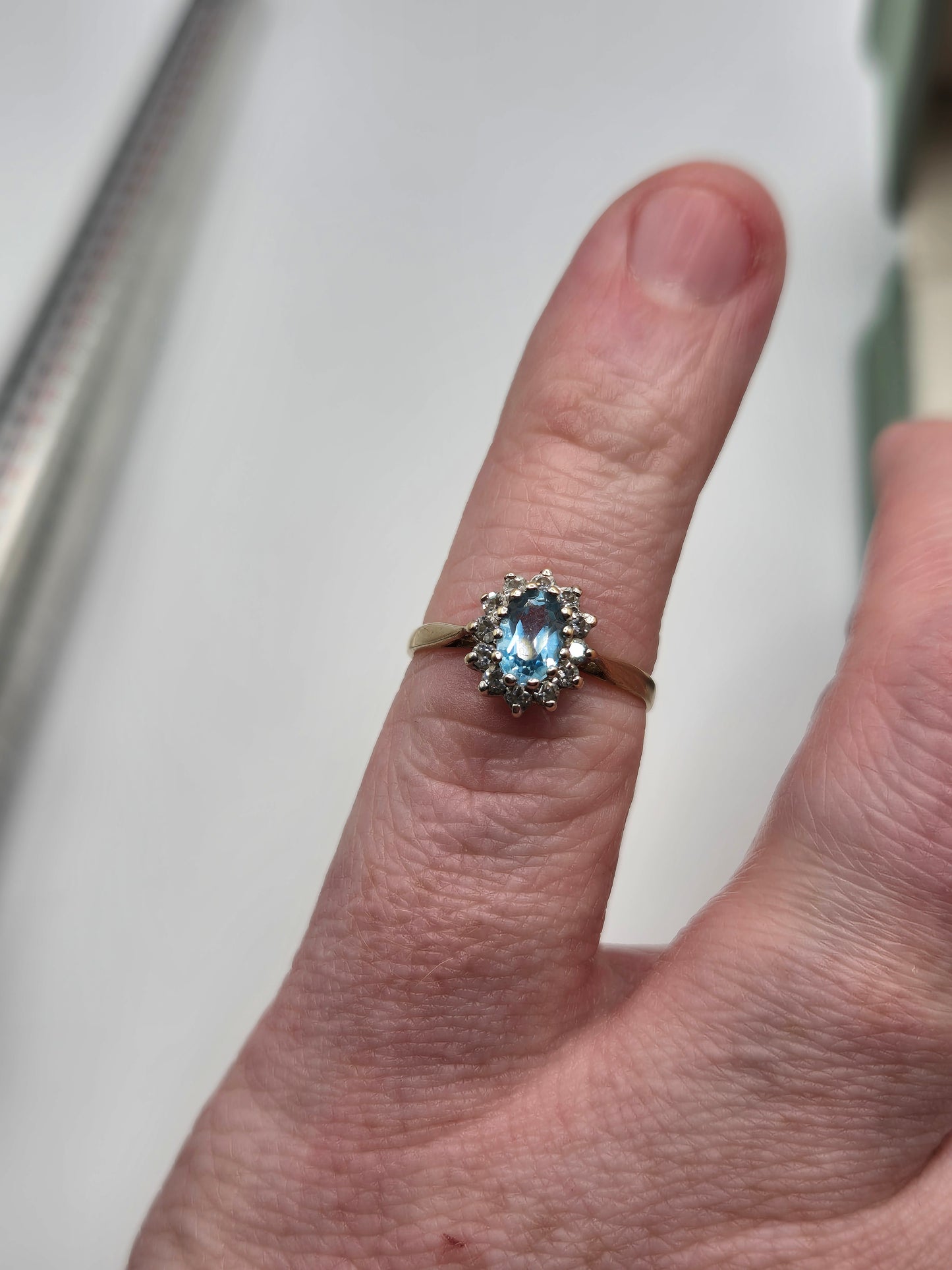9ct gold topaz and zircon ring