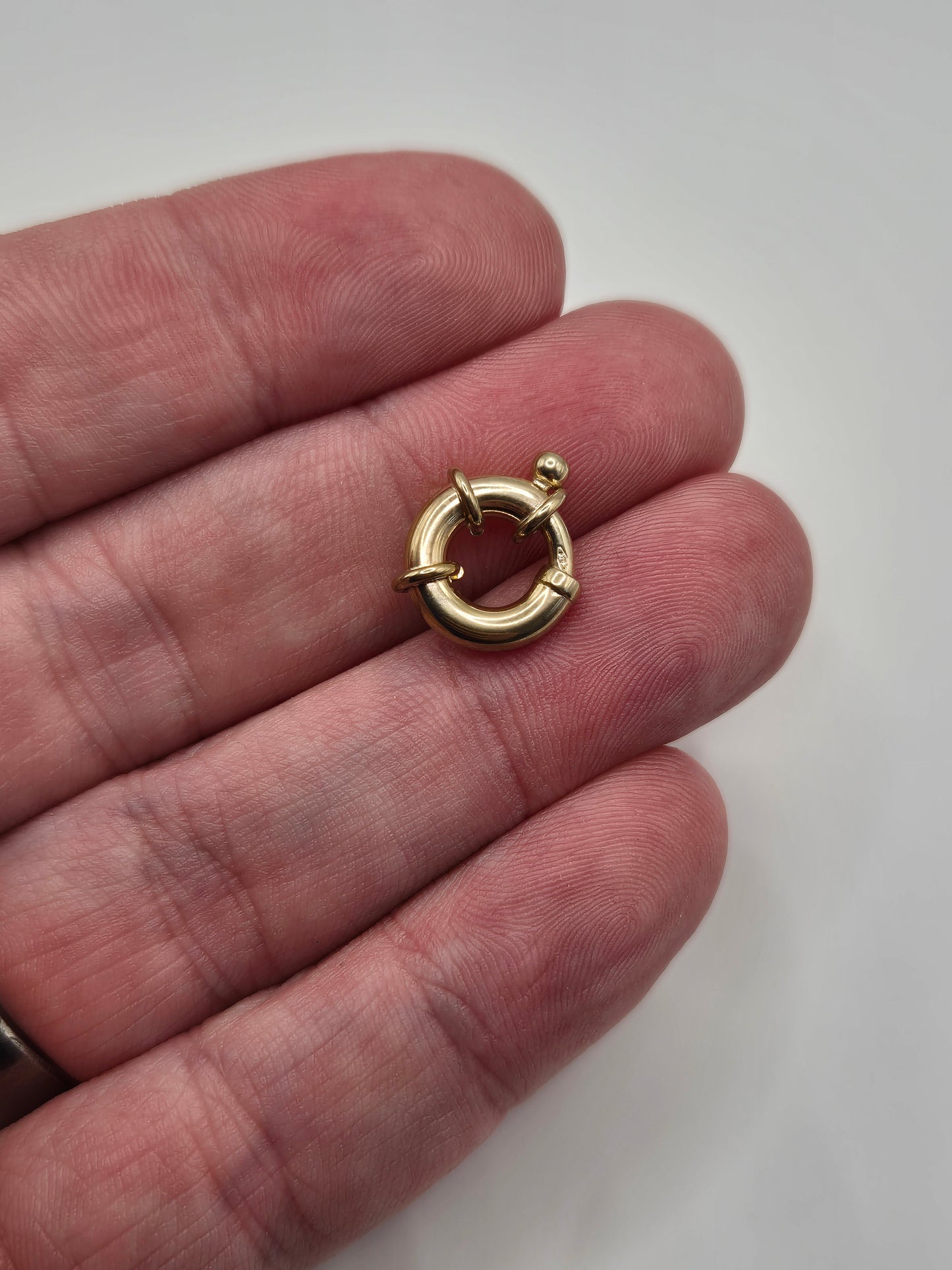 9ct gold clasp