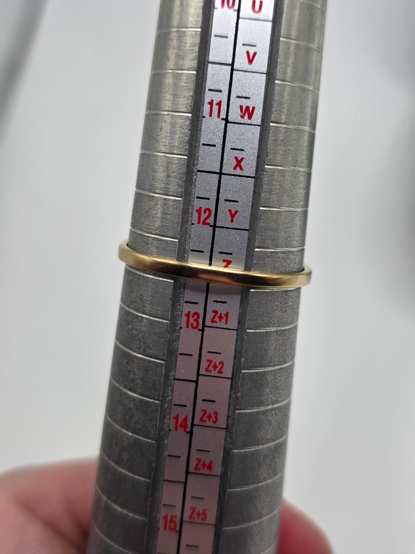 9ct gold sapphire ring