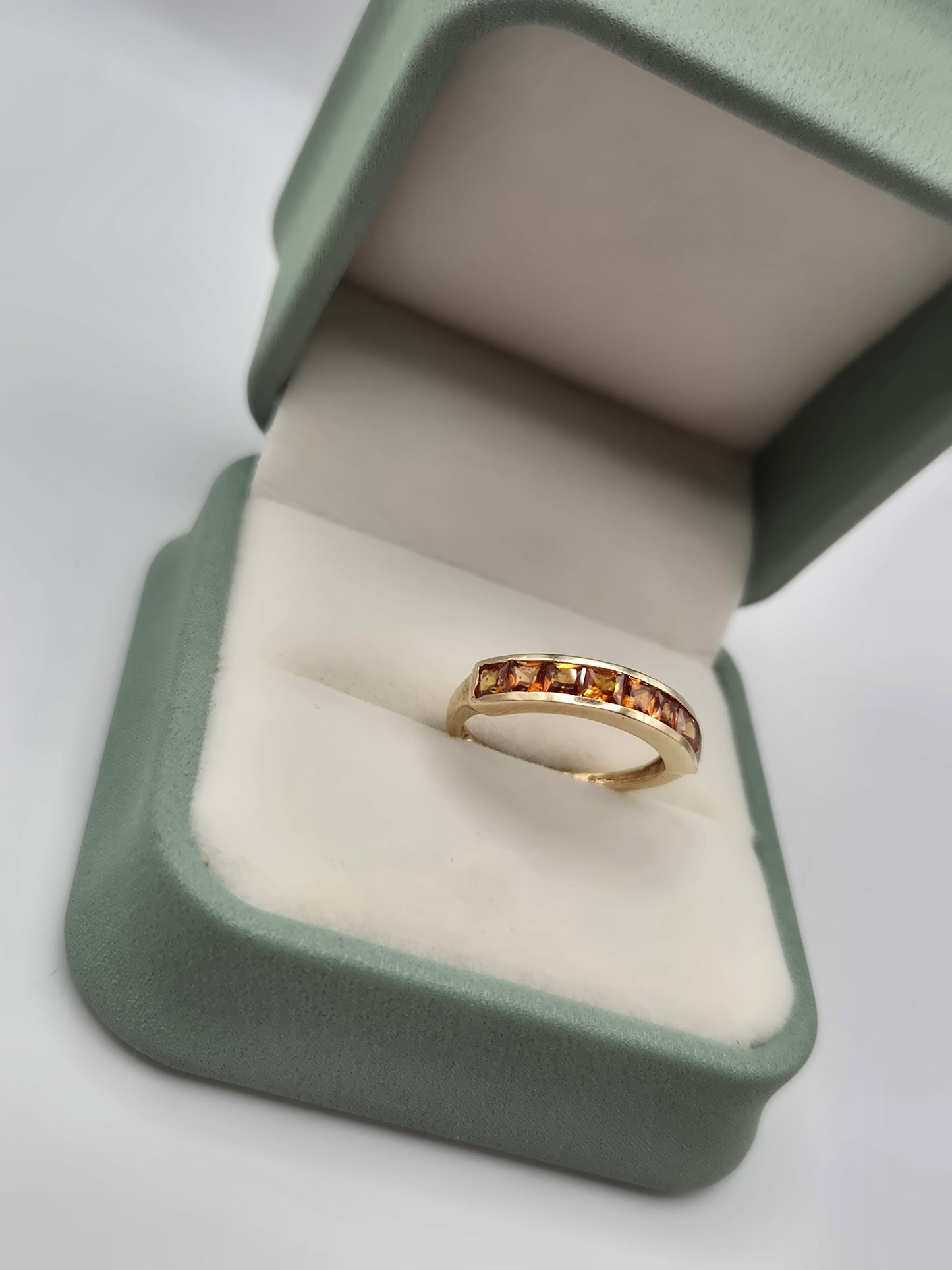 9ct gold citrine ring