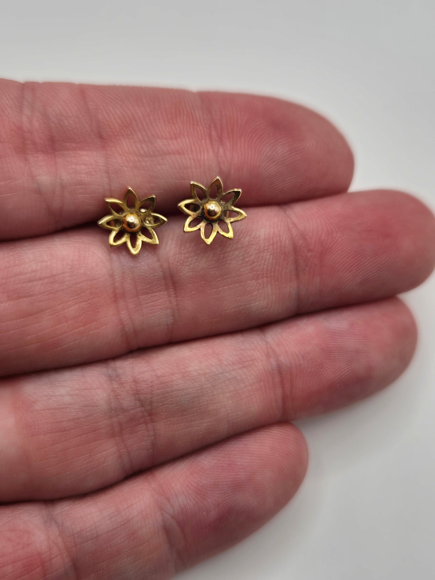 9ct gold earrings