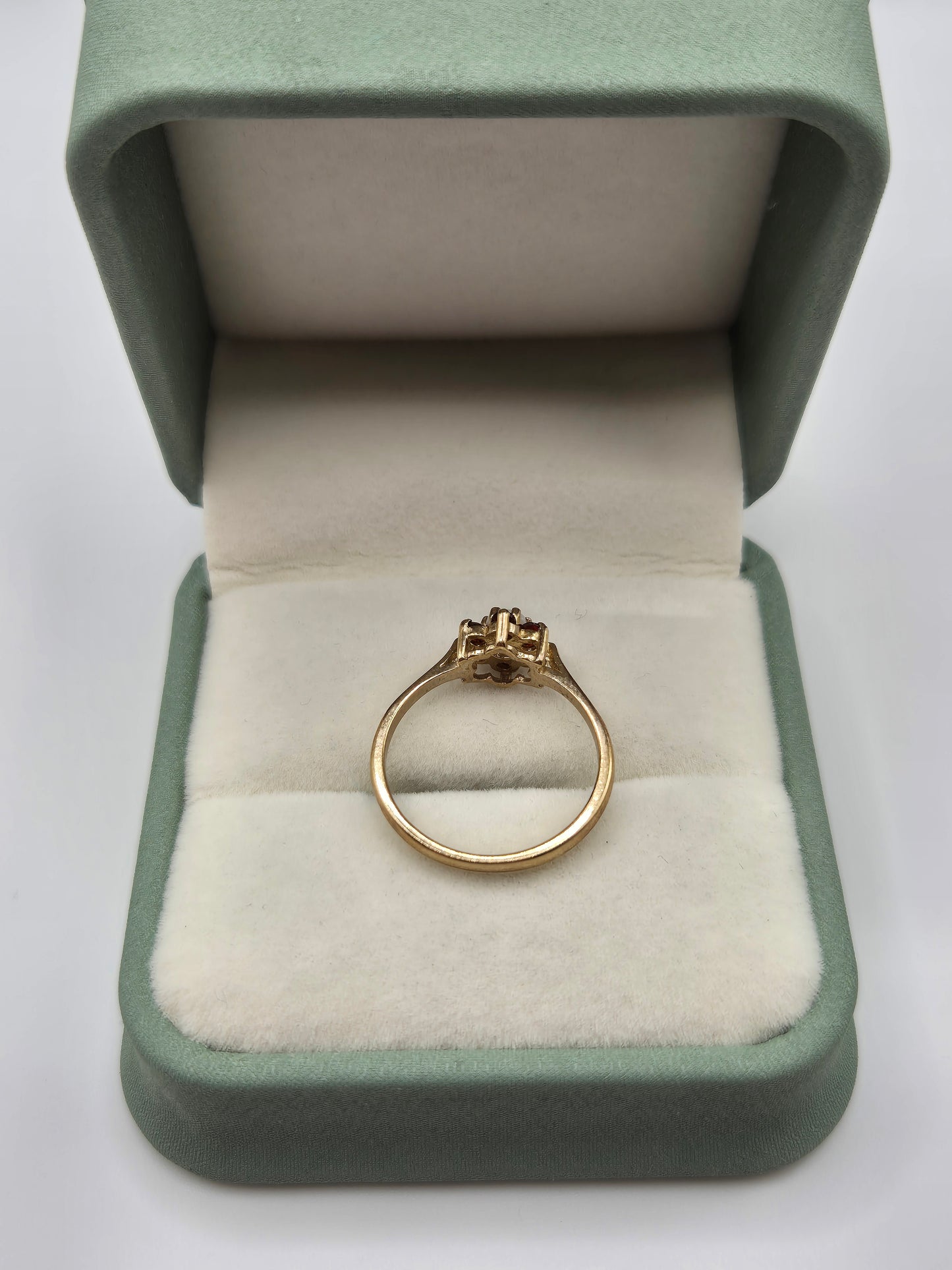 9ct gold opal and garnet ring