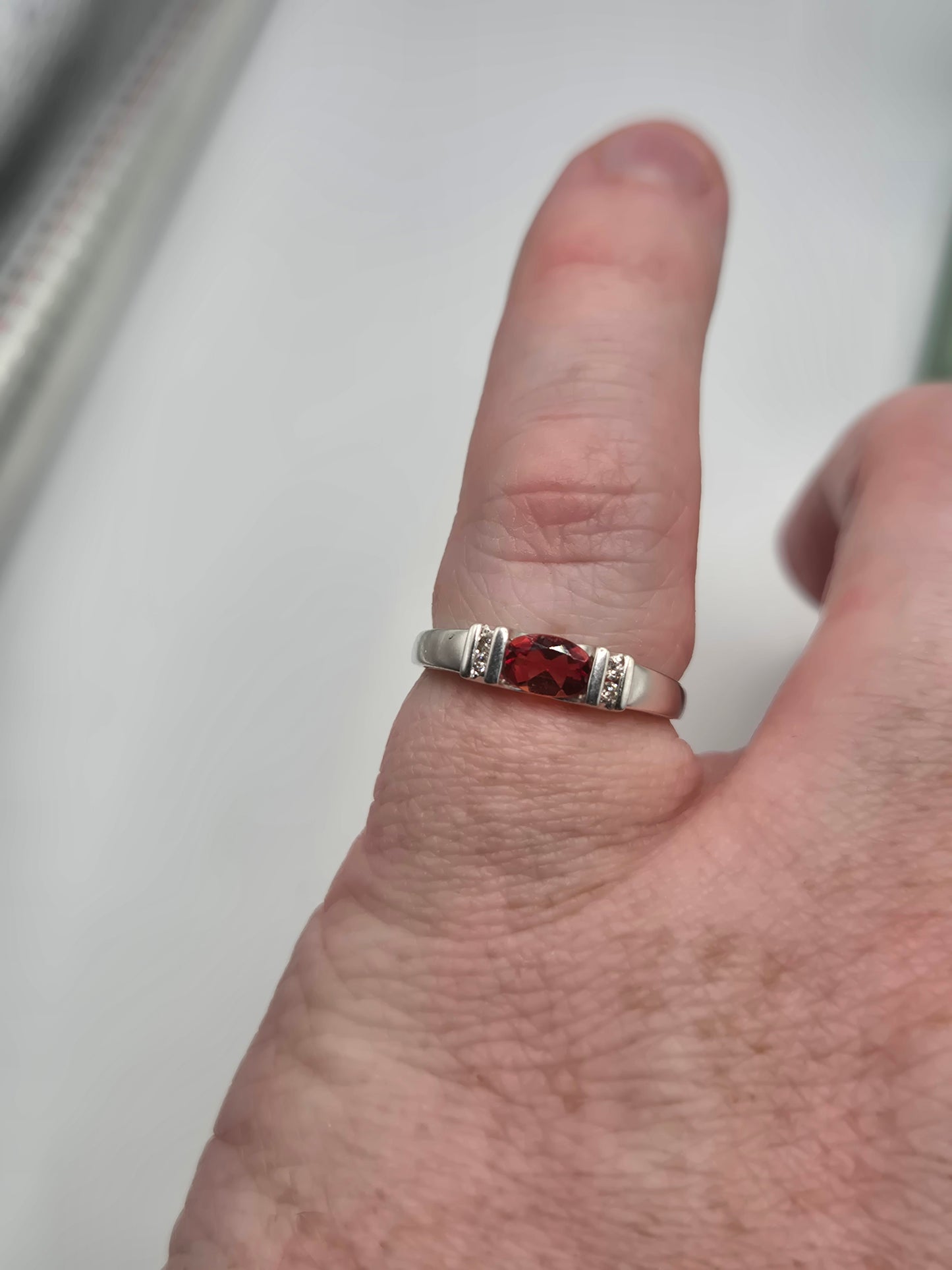 9ct white gold tourmaline and diamond ring