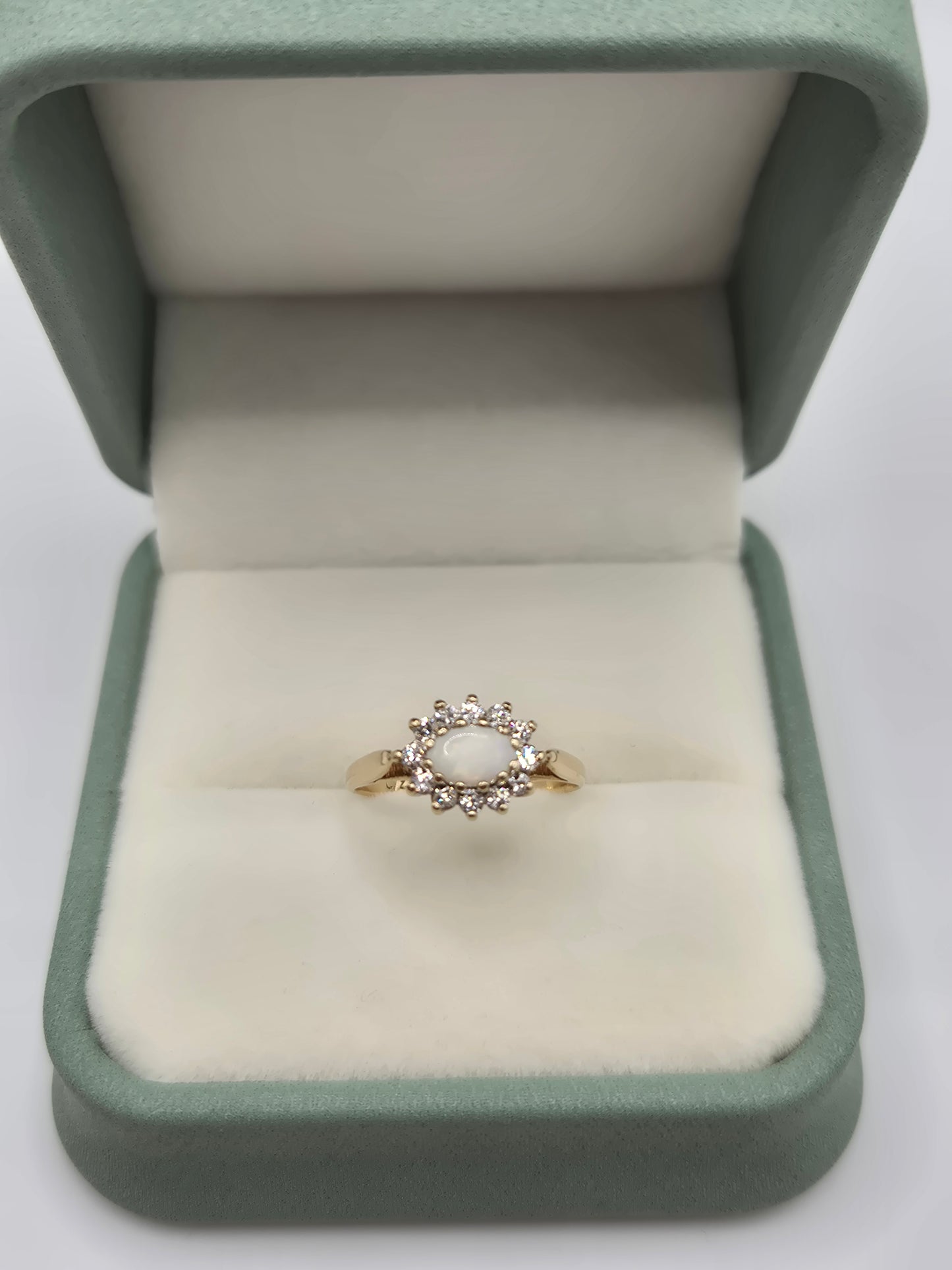 9ct gold opal and cz ring