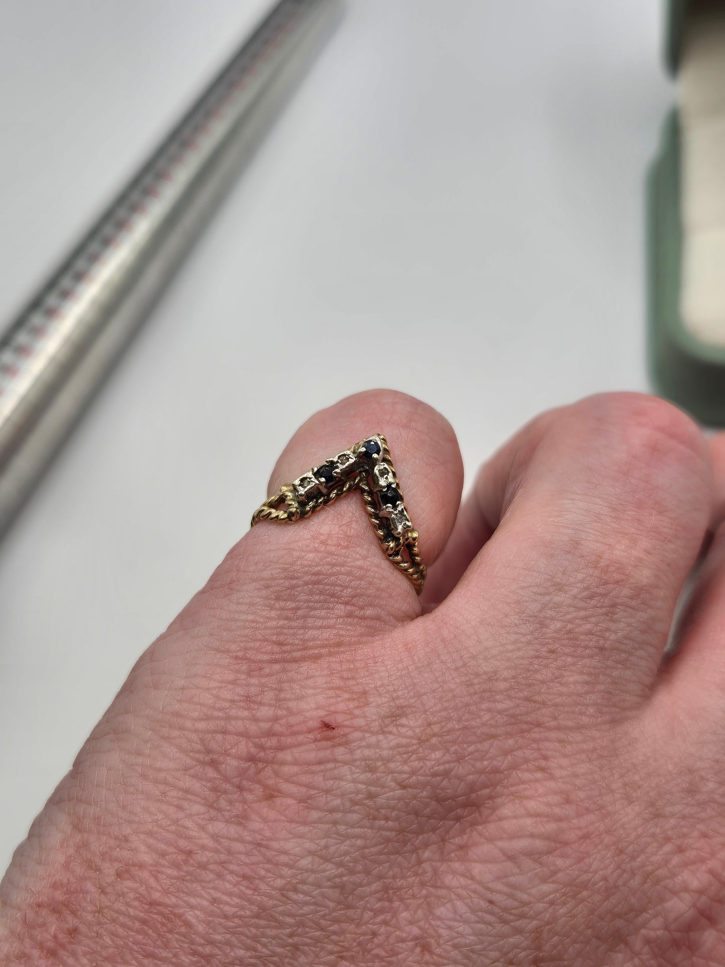 9ct gold sapphire and diamond wishbone ring