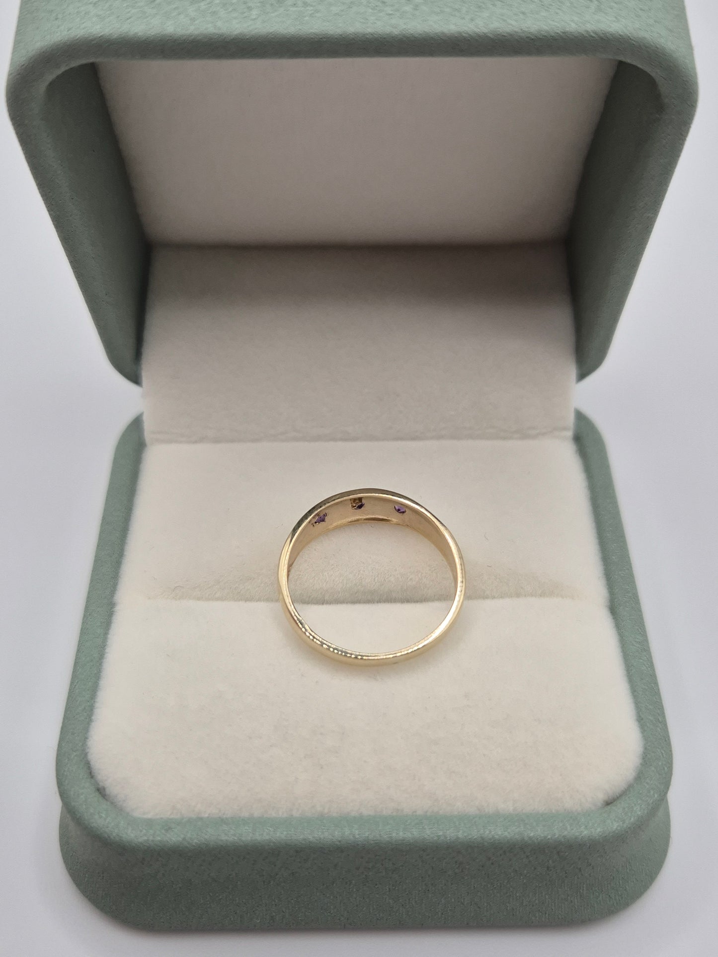 9ct gold amethyst gypsy ring