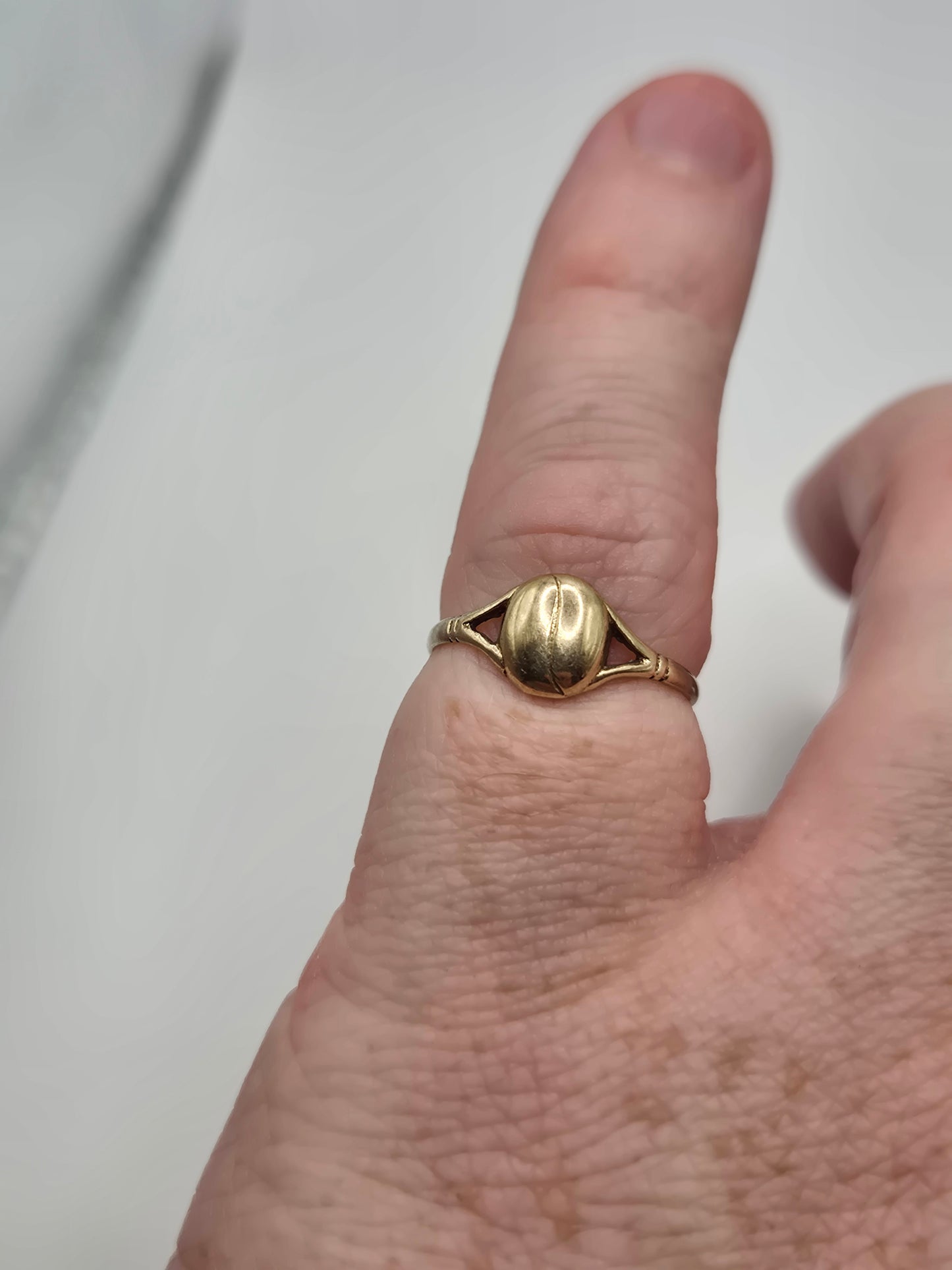 9ct gold coffee bean ring