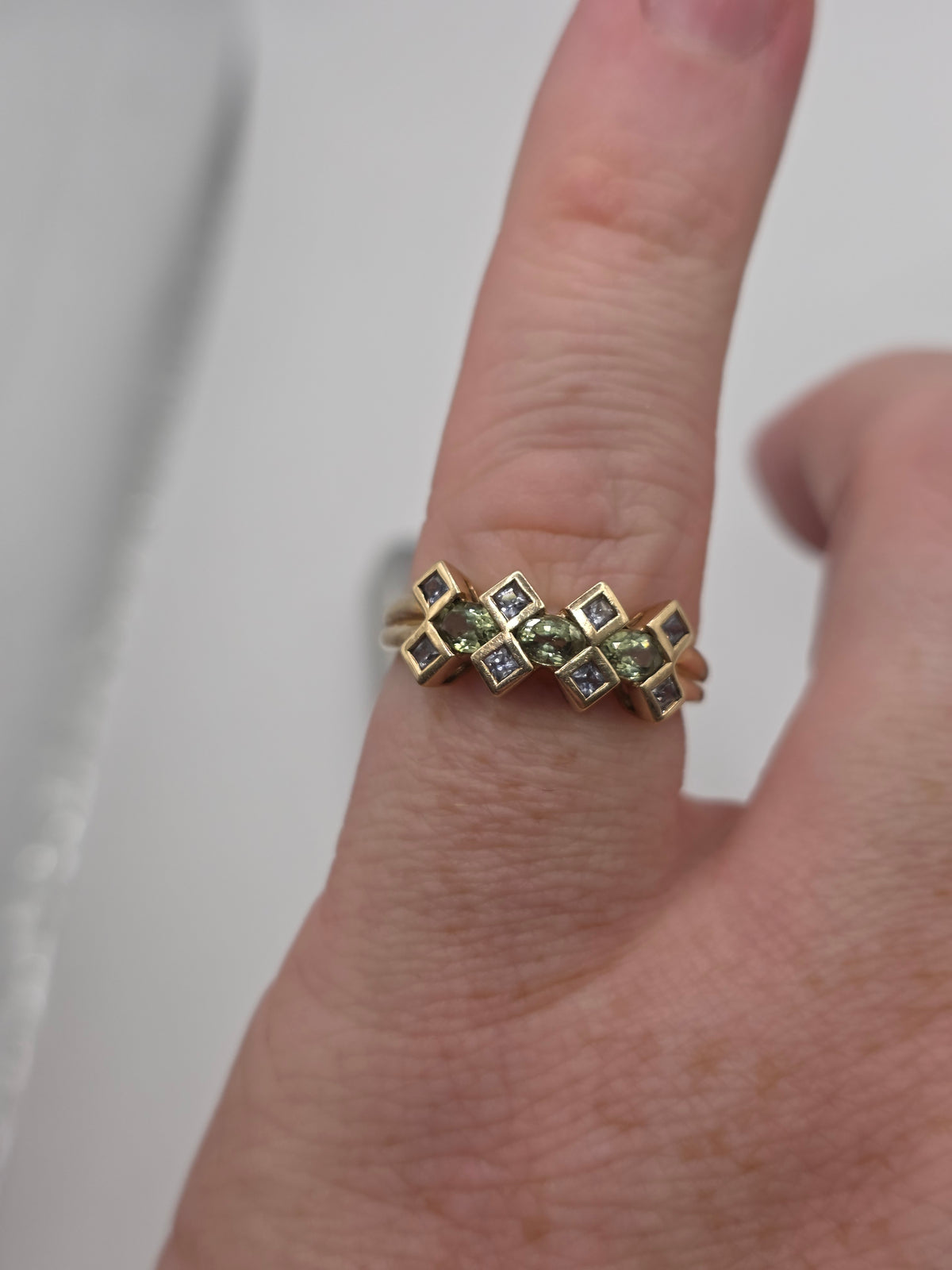 9ct gold fancy sapphire ring
