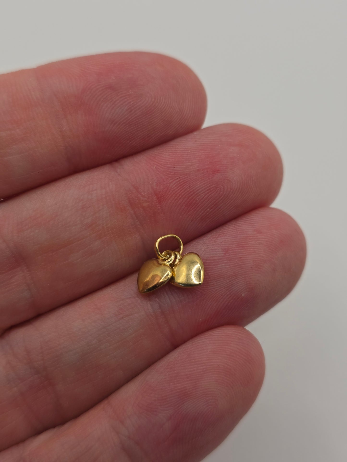 9ct gold double heart charm