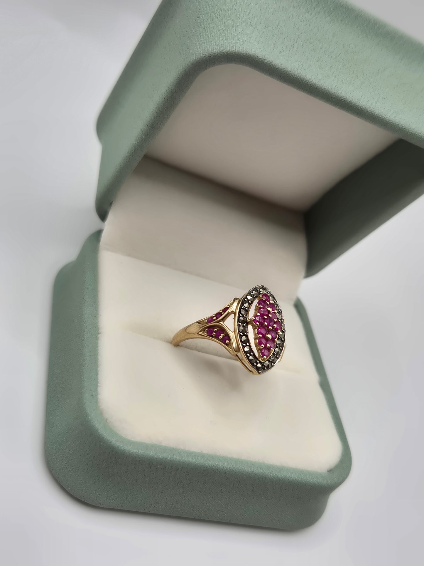 9ct gold ruby and marcasite ring