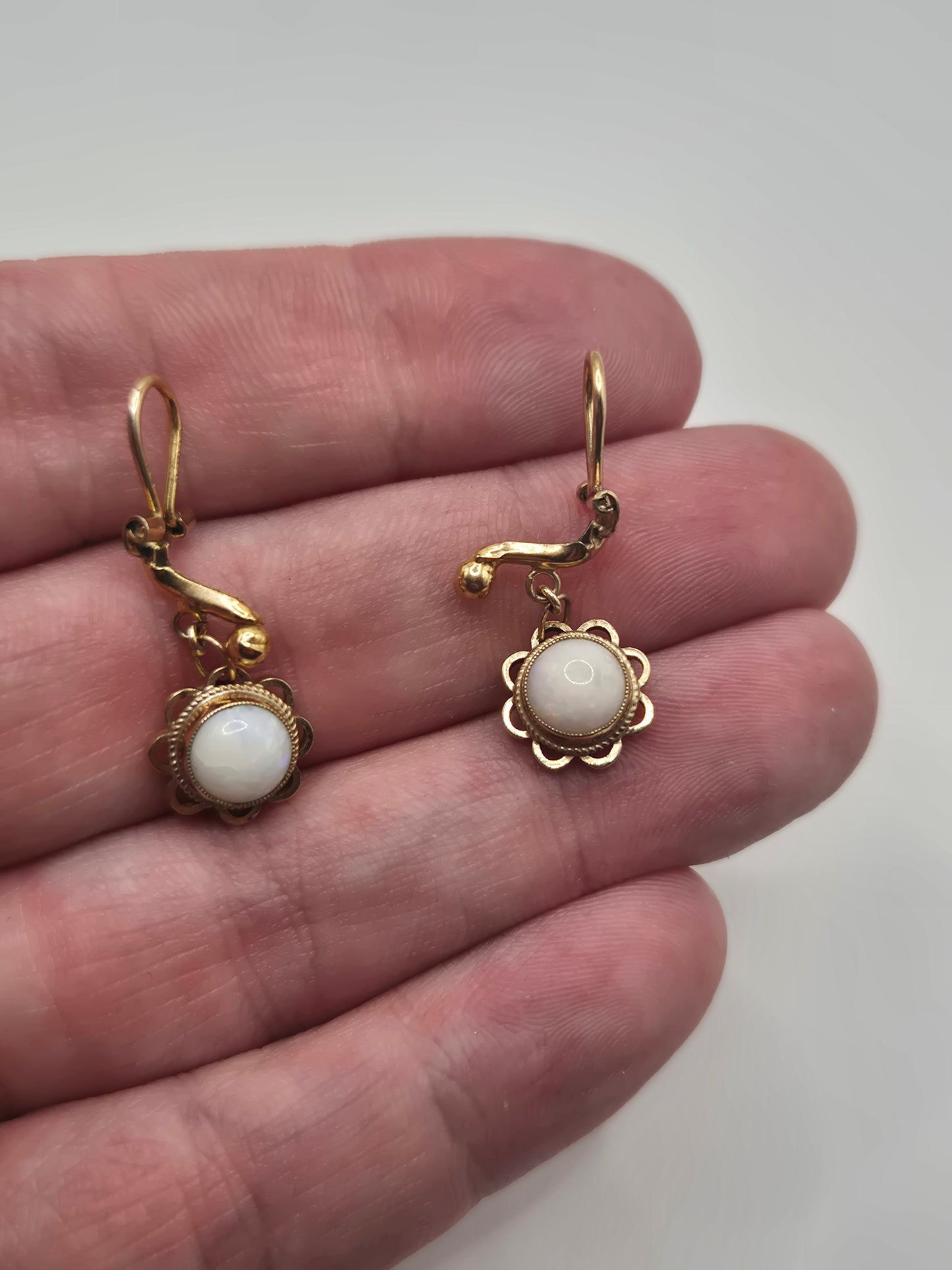 9ct gold opal earrings