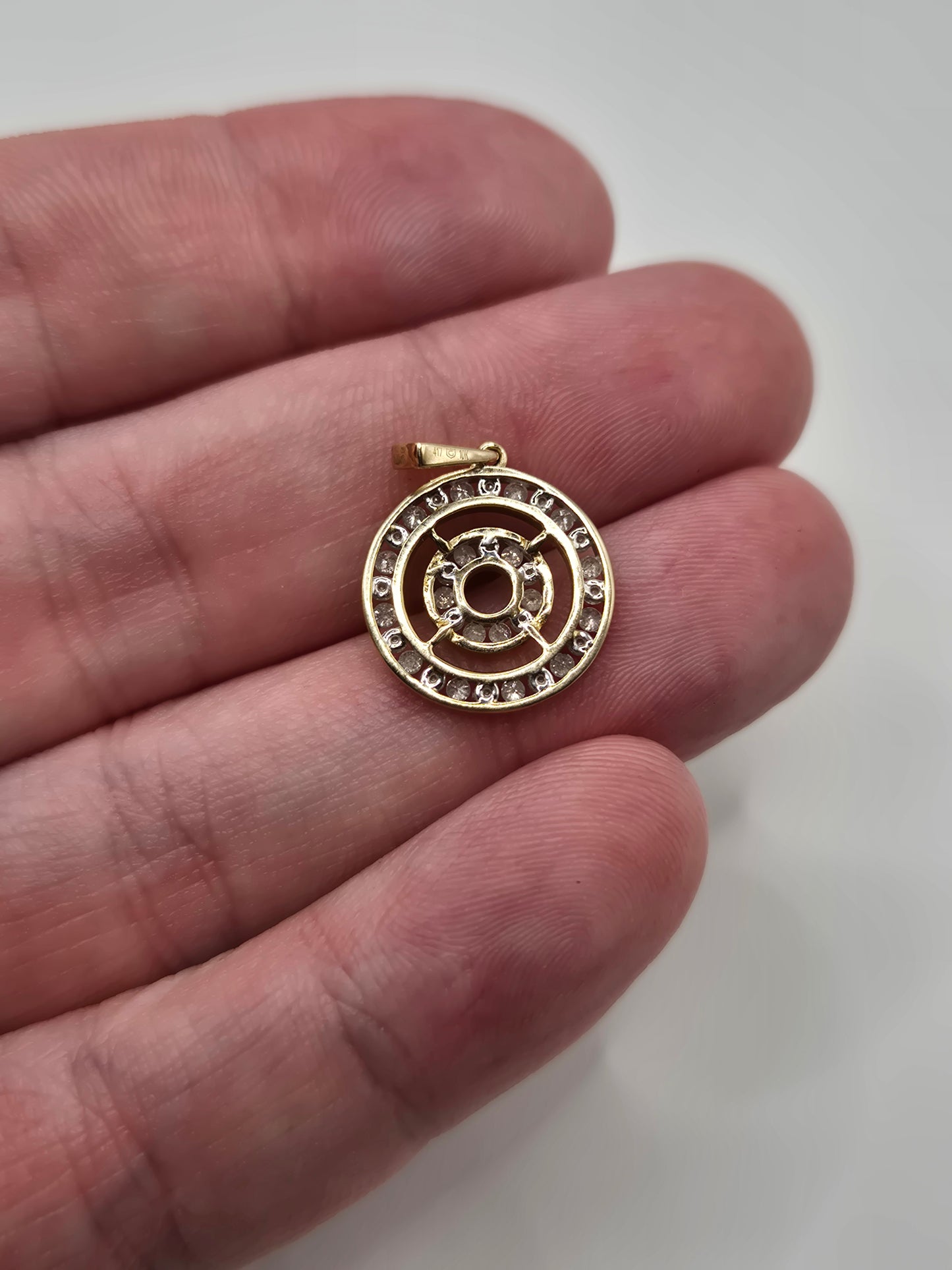 9ct gold diamond pendant