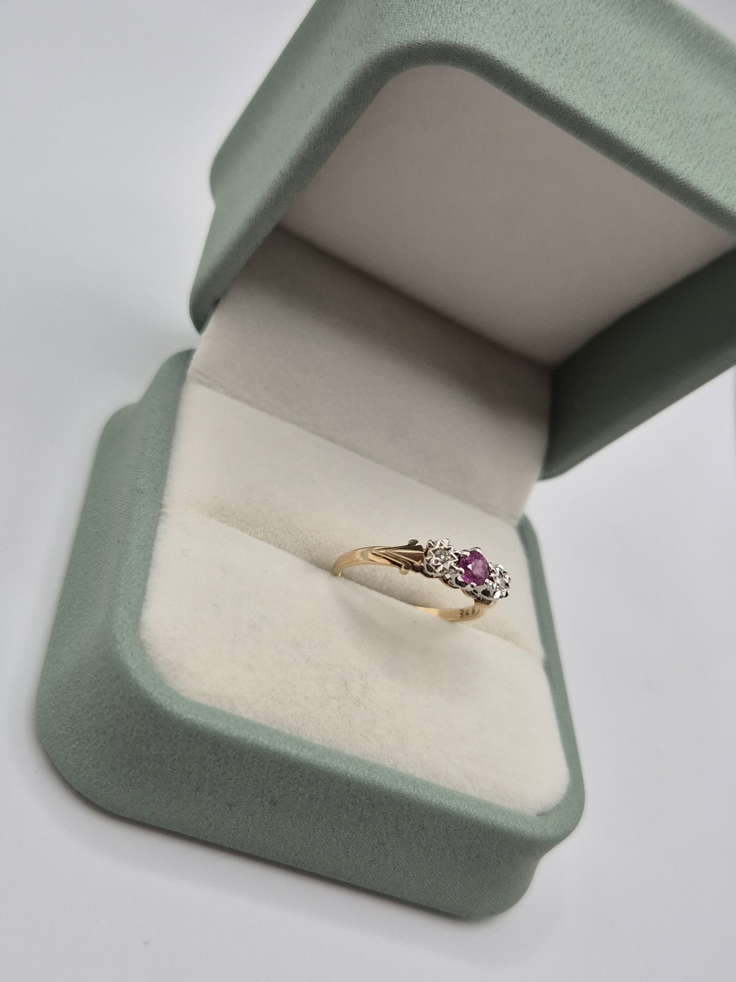 9ct gold ruby and diamond ring