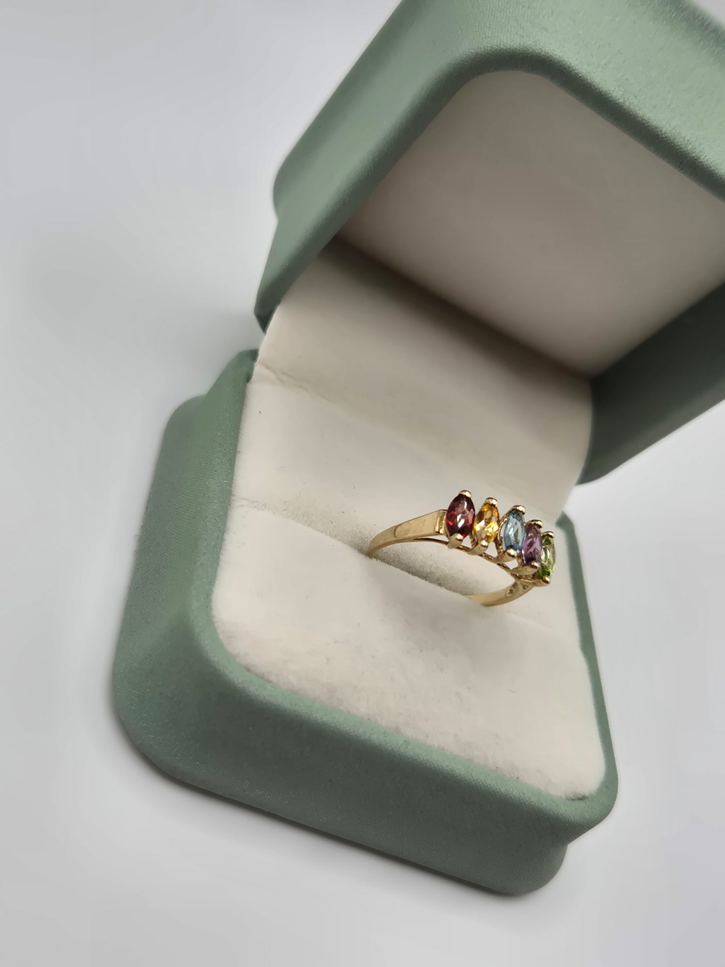 9ct gold multigem ring