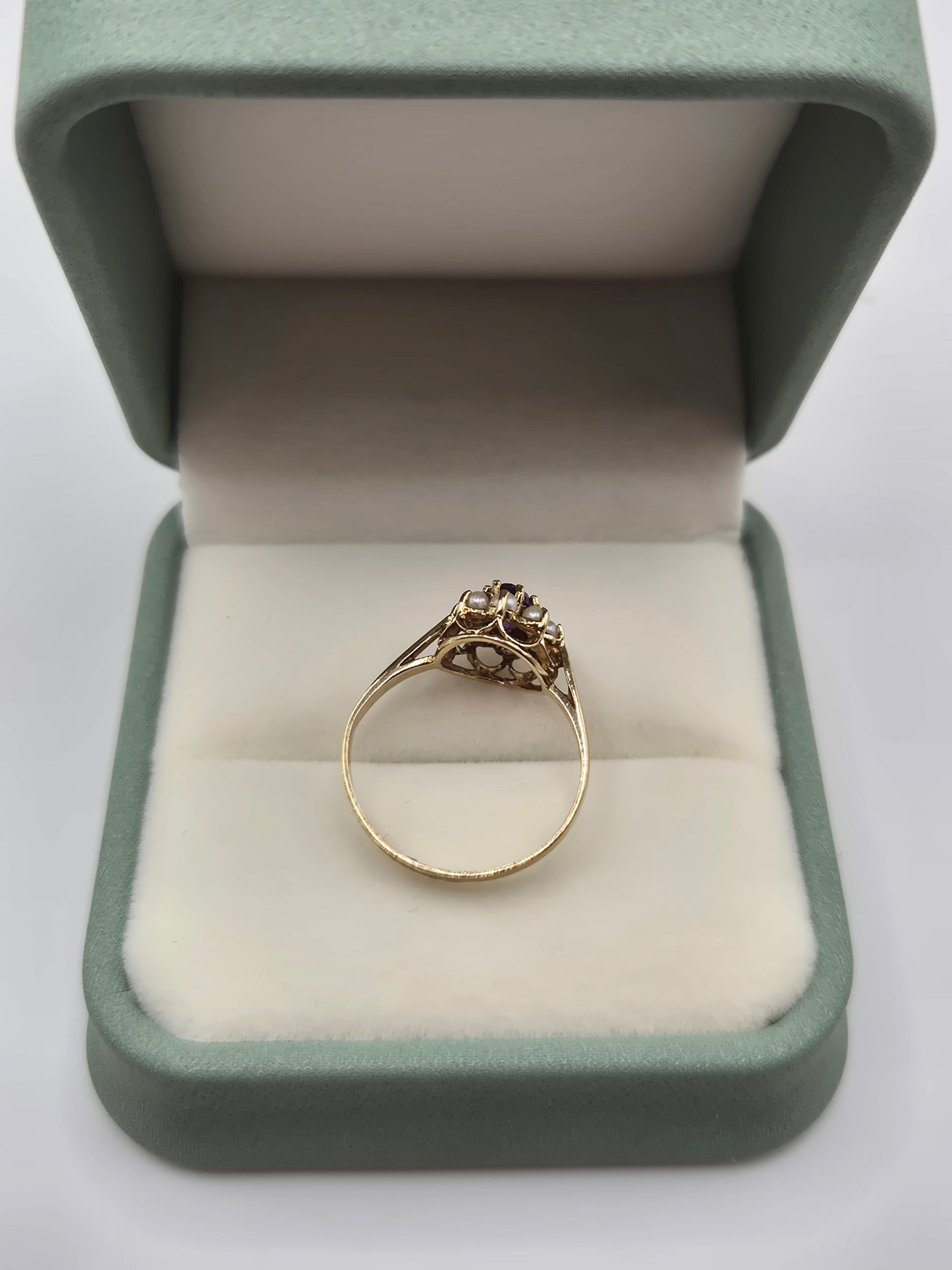 9ct gold amethyst and pearl ring