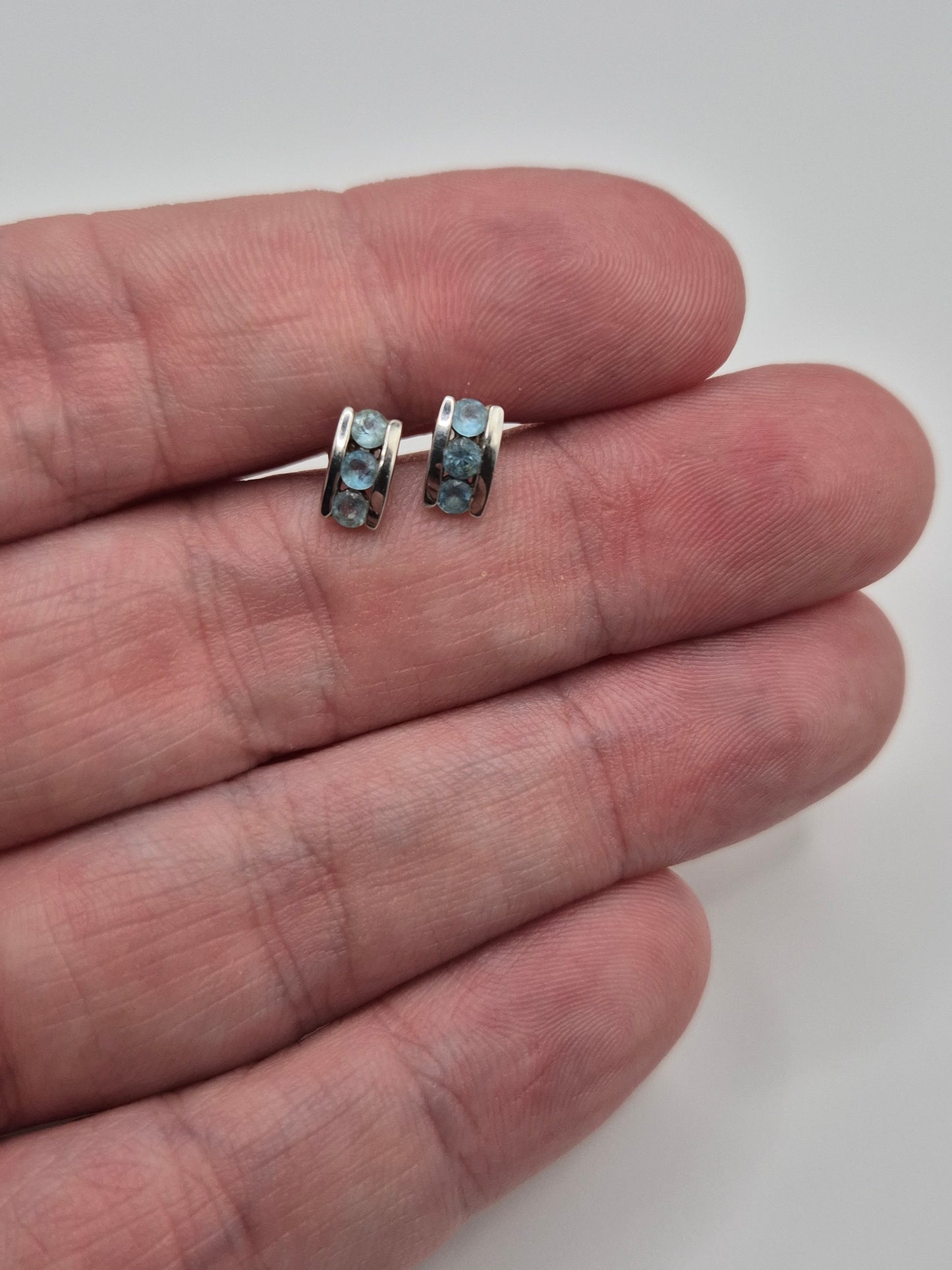 9ct white gold topaz earrings