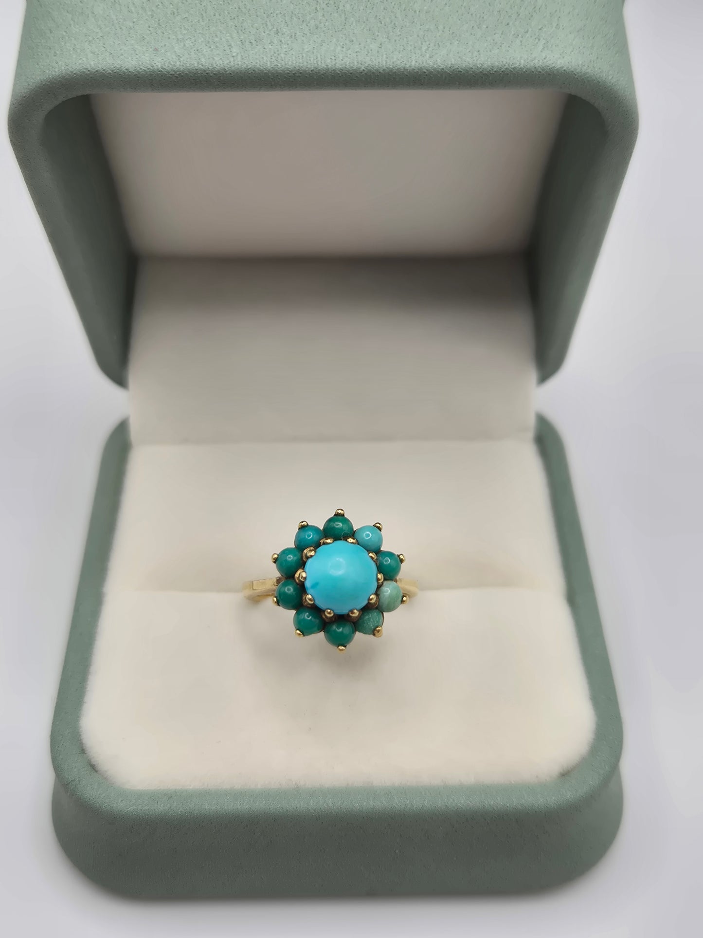 9ct gold turquoise ring