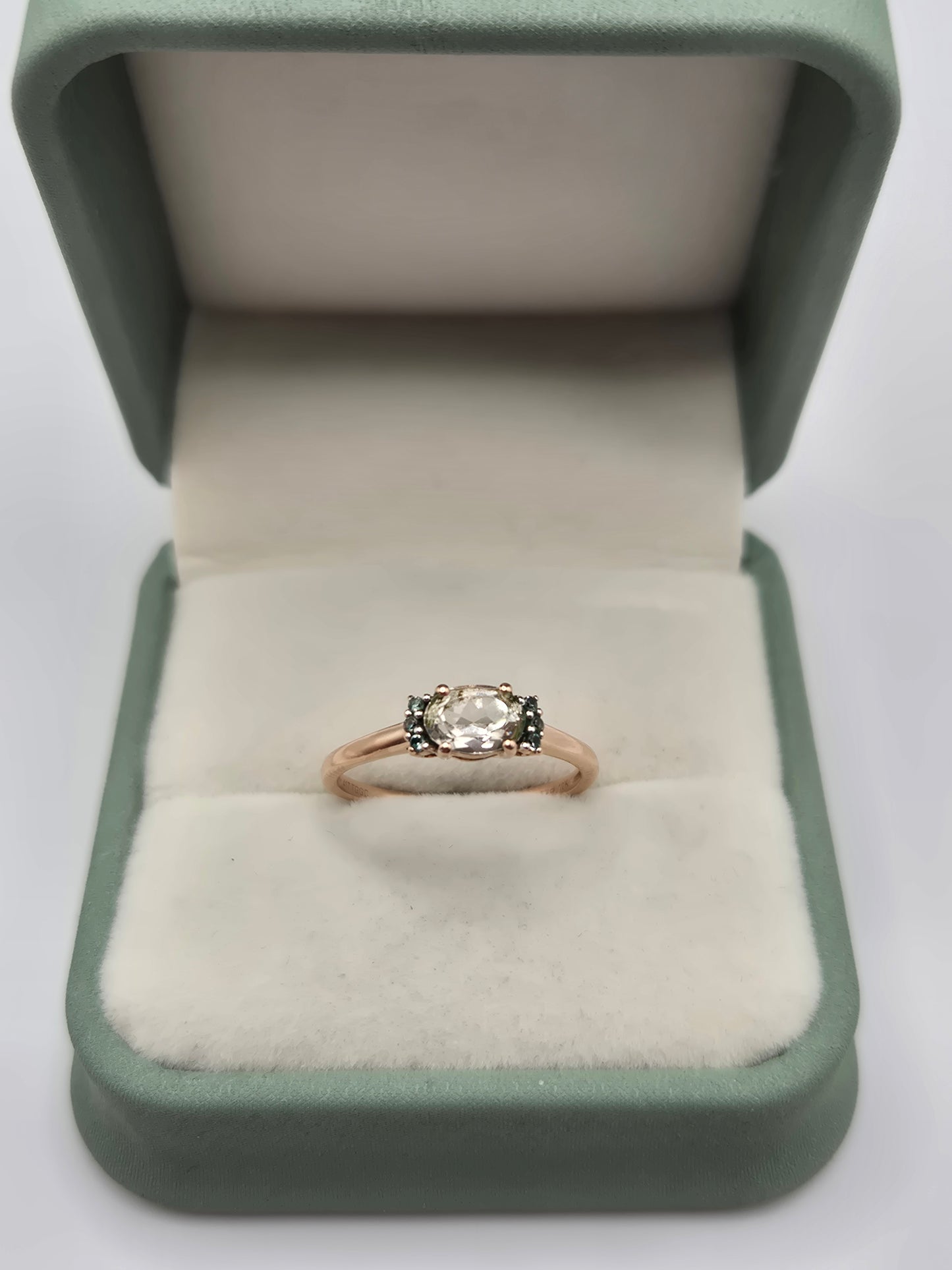 9ct rose gold morganite and sapphire ring