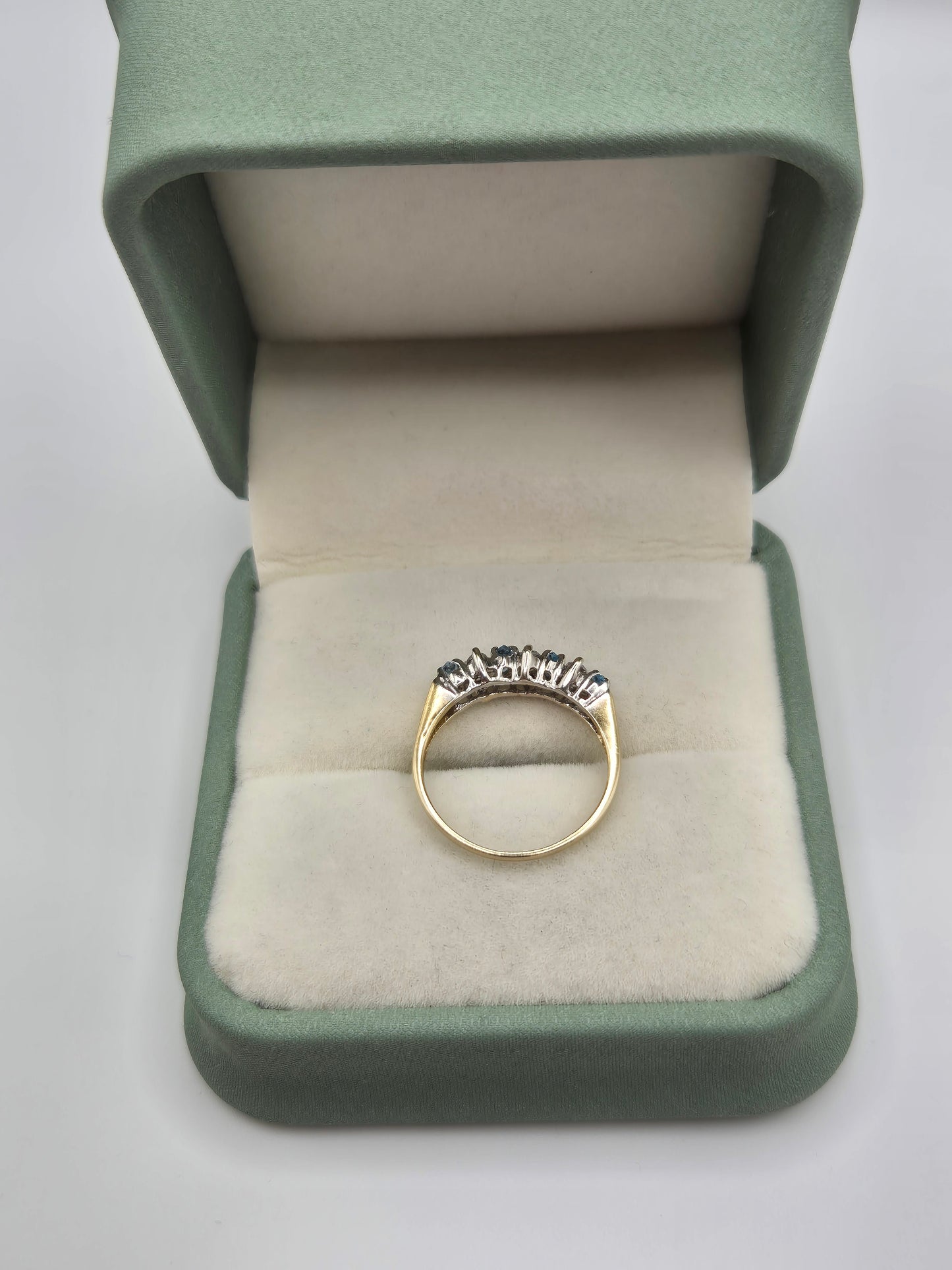 9ct gold topaz and cz ring