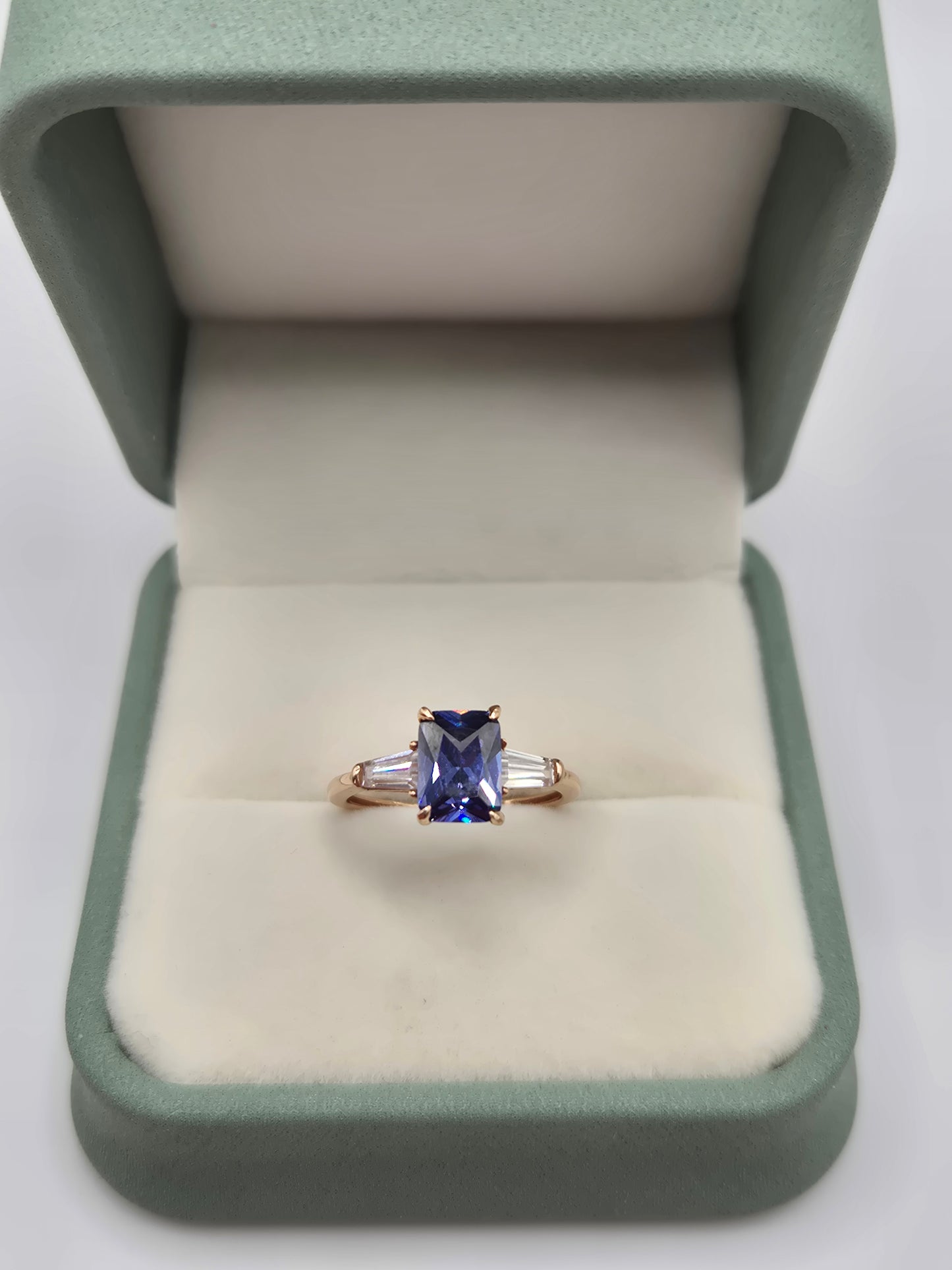 14ct rose gold tanzanite and zircon ring