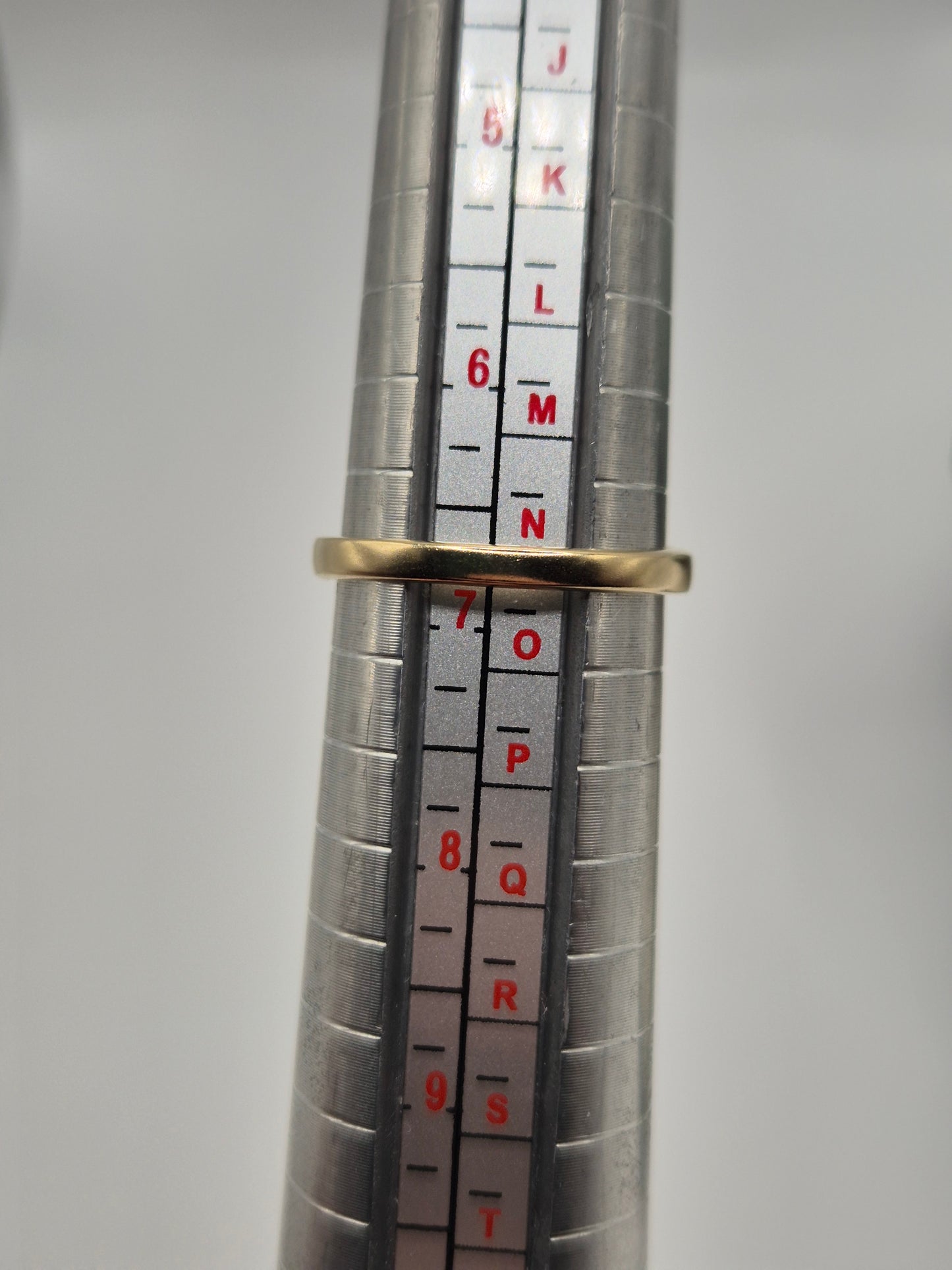 9ct gold amethyst ring