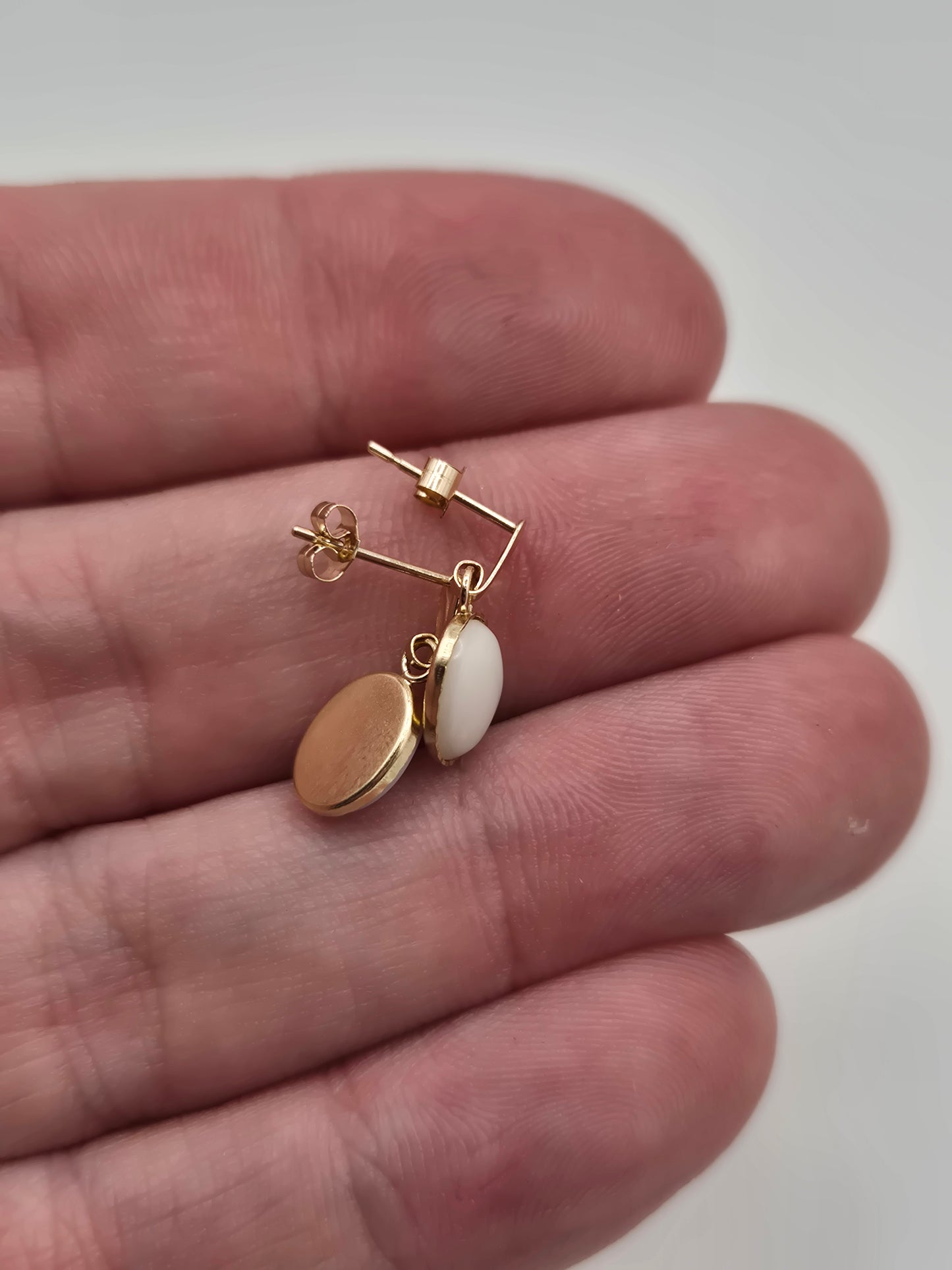 9ct gold opal earrings