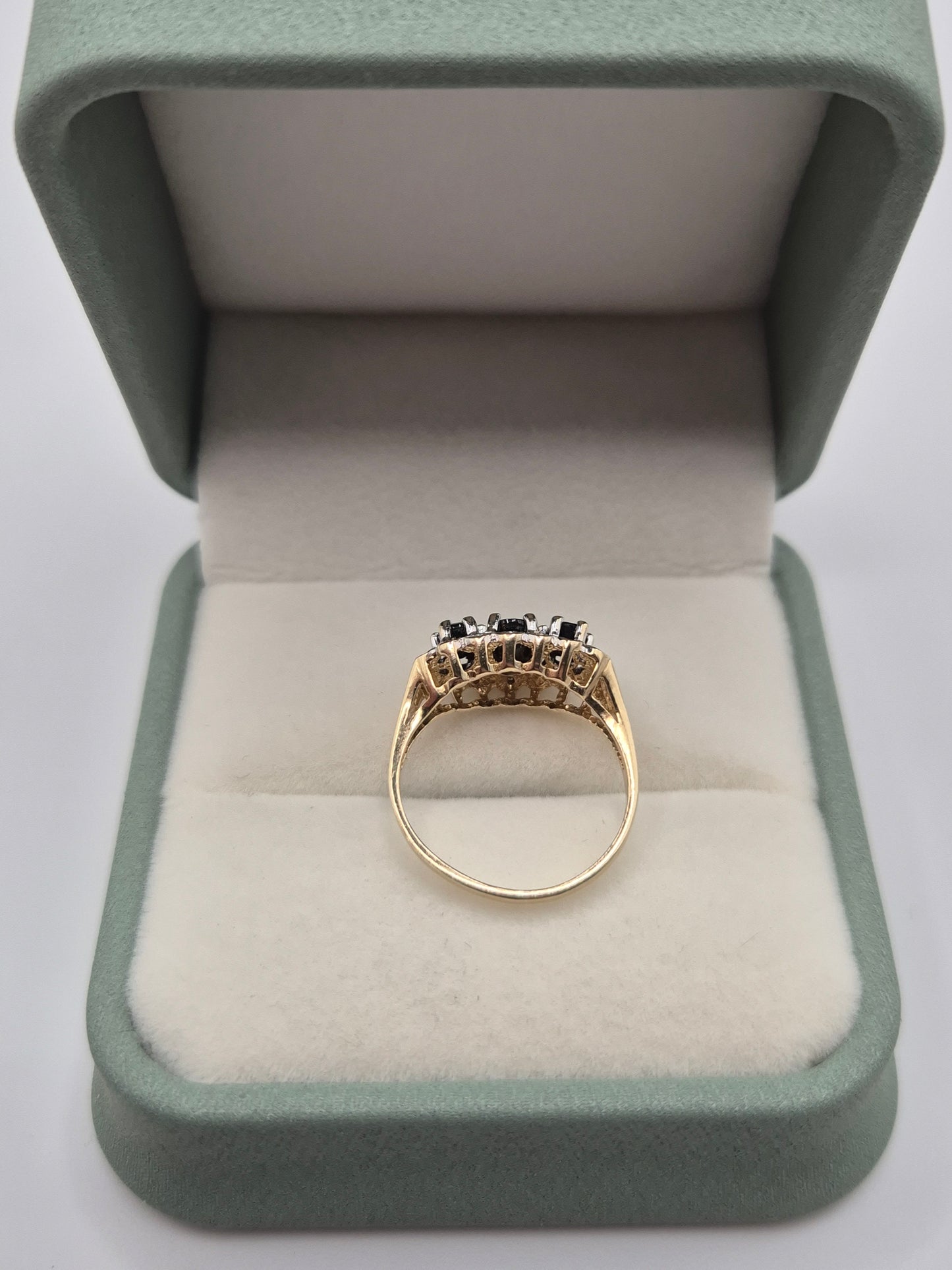 9ct gold sapphire and diamond ring